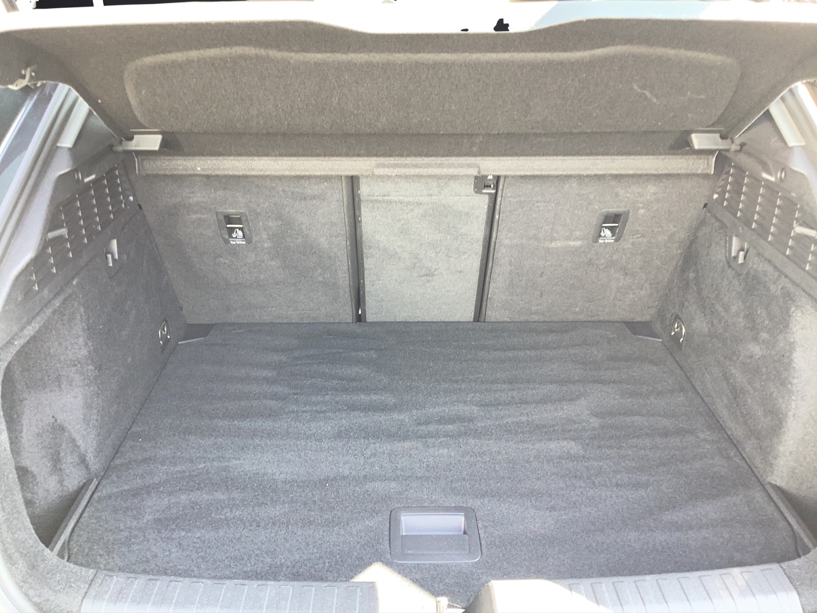 Fahrzeugabbildung Audi A3 Sportback 35 TFSI advanced Matrix-LED Sportsitze