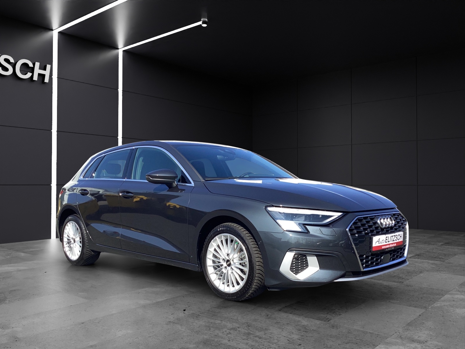 Fahrzeugabbildung Audi A3 Sportback 35 TFSI advanced Matrix-LED Sportsitze