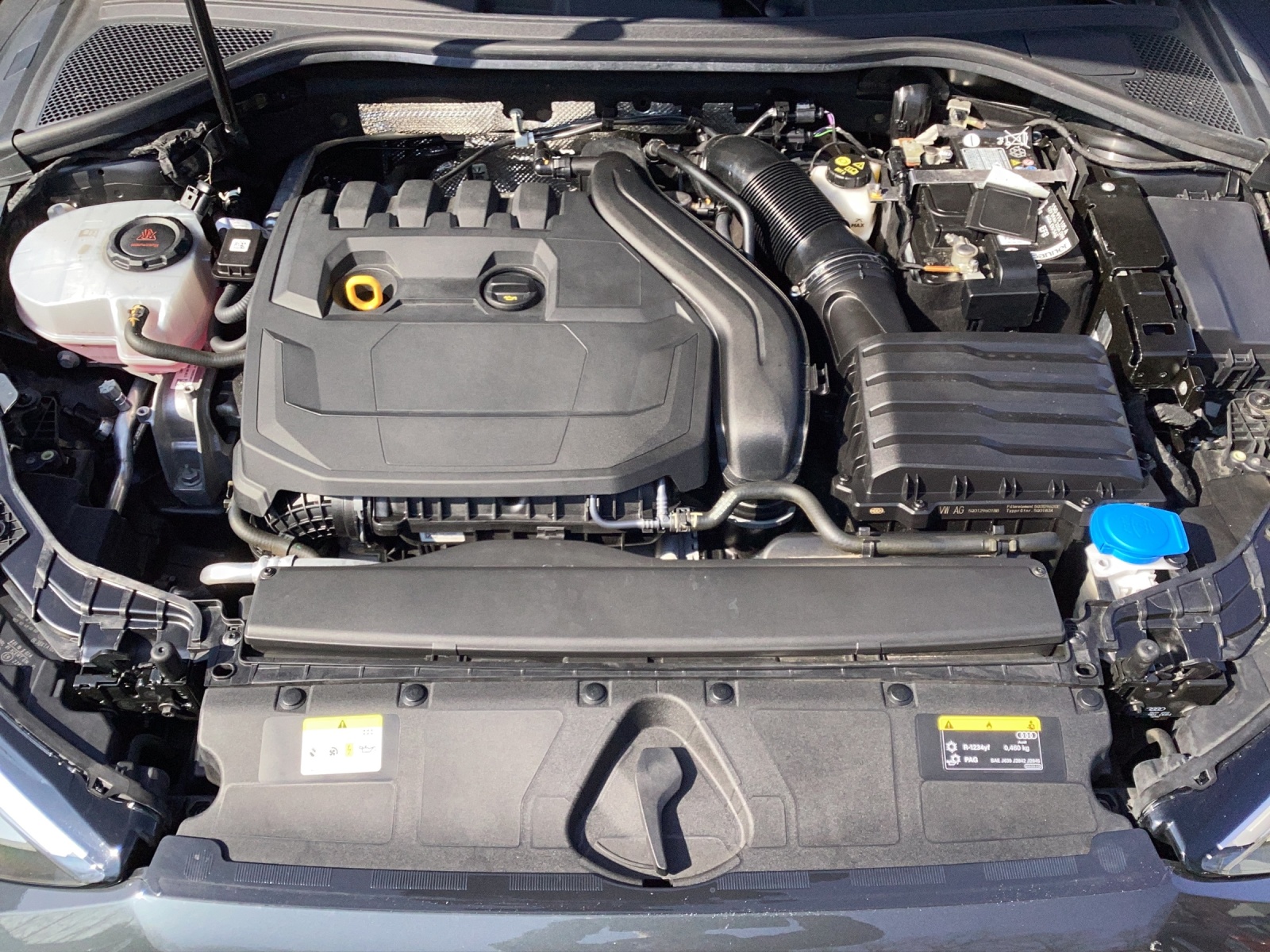 Fahrzeugabbildung Audi A3 Sportback 35 TFSI advanced Matrix-LED Sportsitze