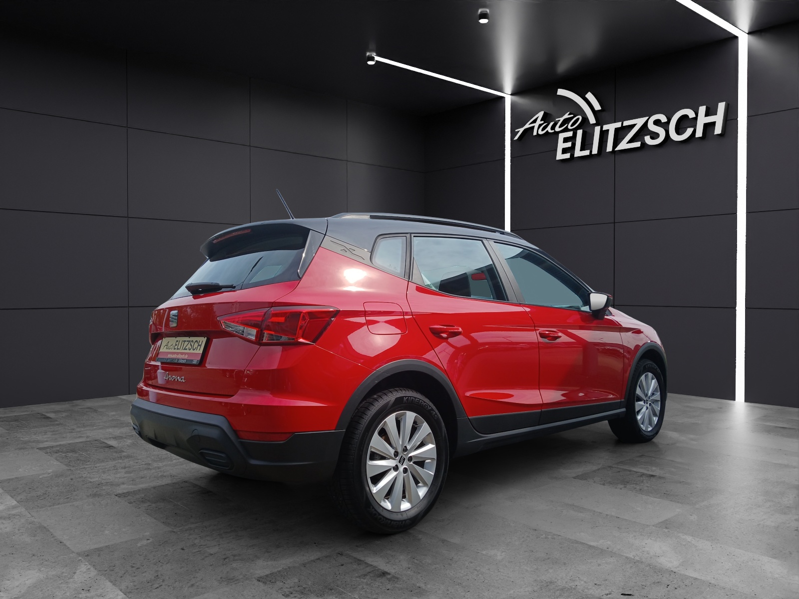 Fahrzeugabbildung SEAT Arona TSI Style DSG LED GRA PDC SH LM