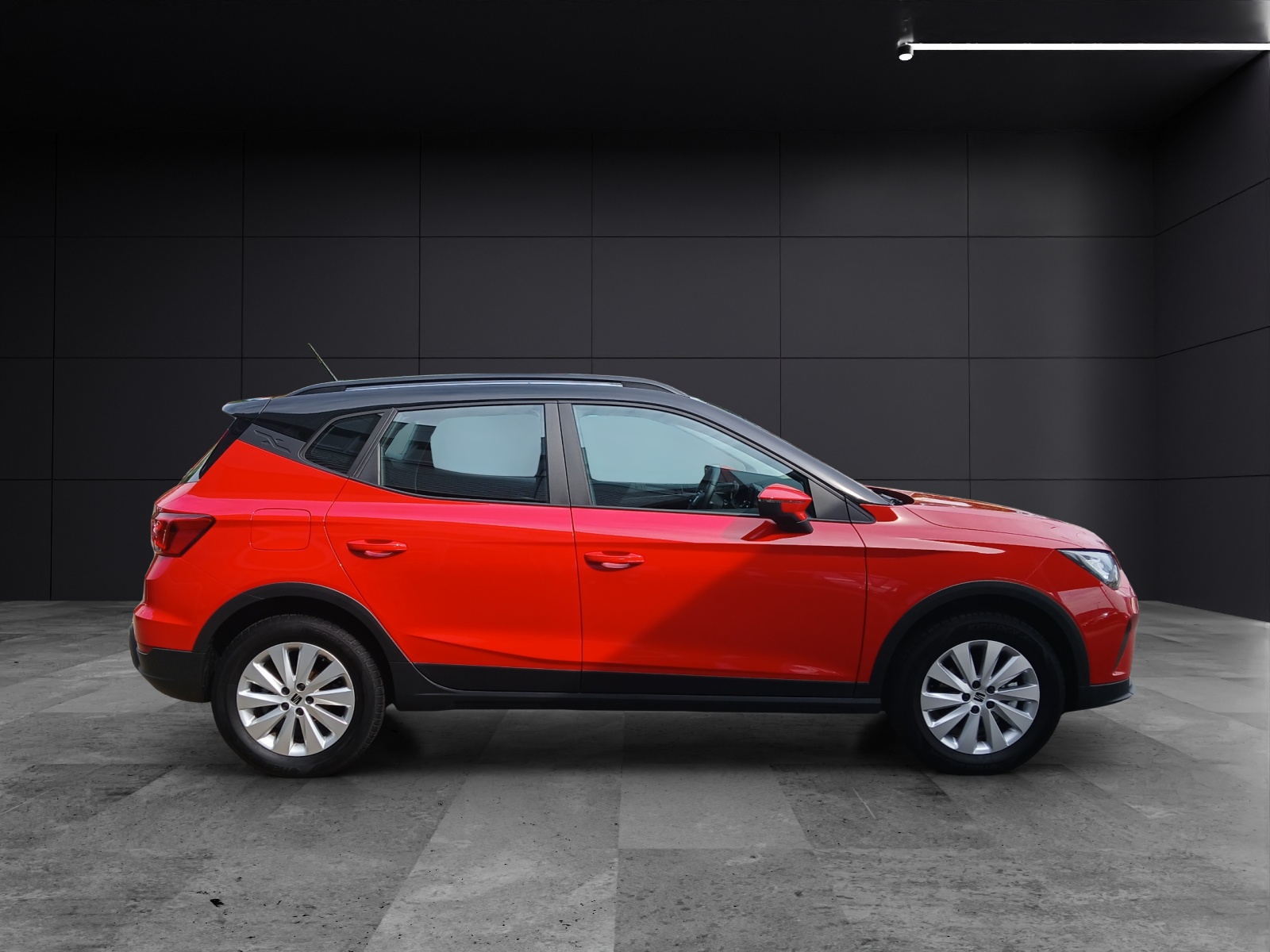 Fahrzeugabbildung SEAT Arona TSI Style DSG LED GRA PDC SH LM