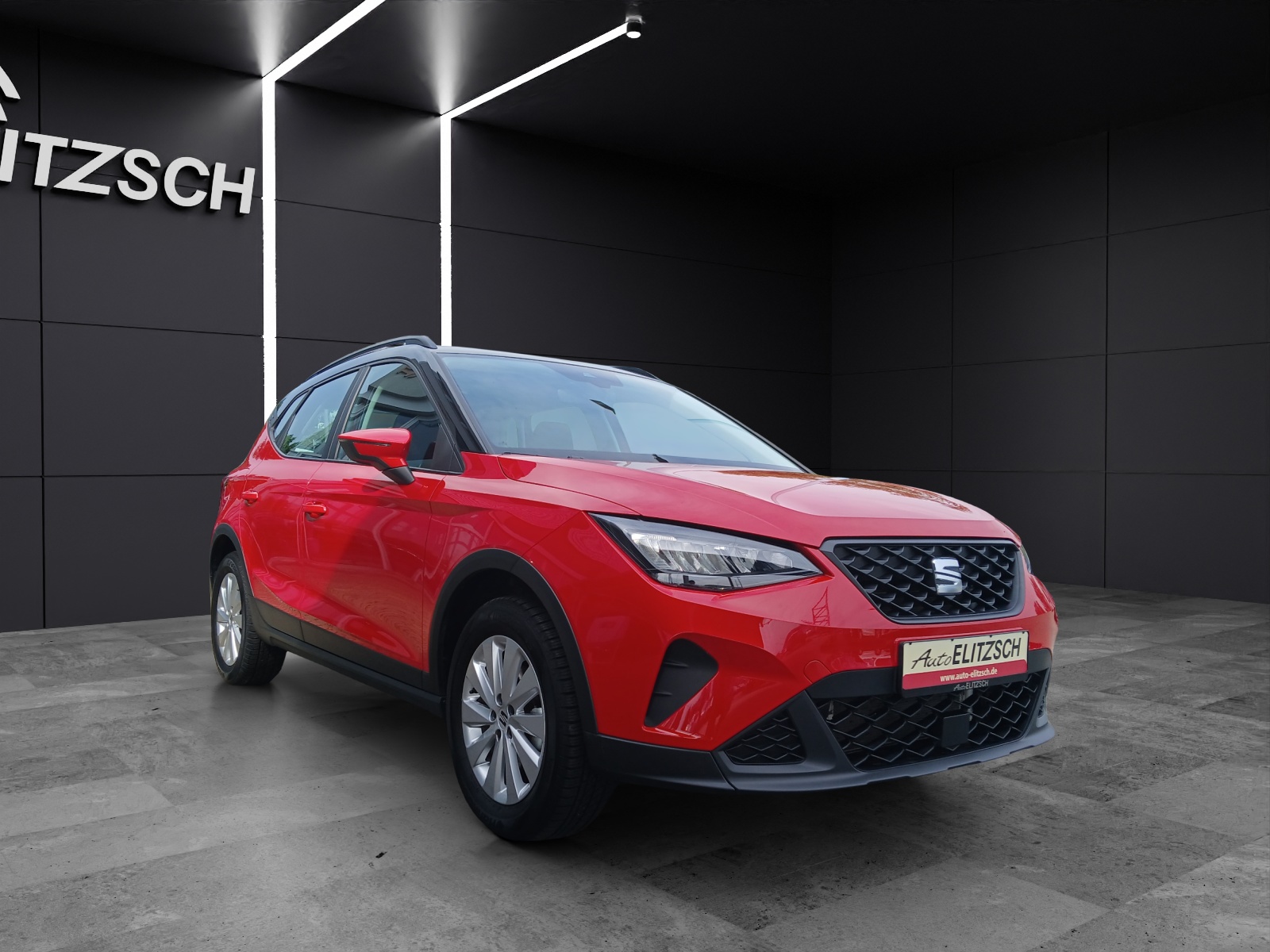 Fahrzeugabbildung SEAT Arona TSI Style DSG LED GRA PDC SH LM