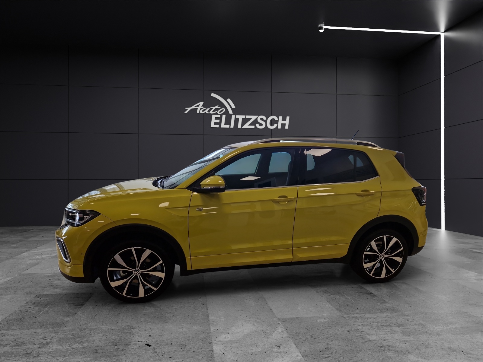 Fahrzeugabbildung Volkswagen T-Cross R-Line DSG Matrix AHK RFK Beats AppCon ACC SH NAVI