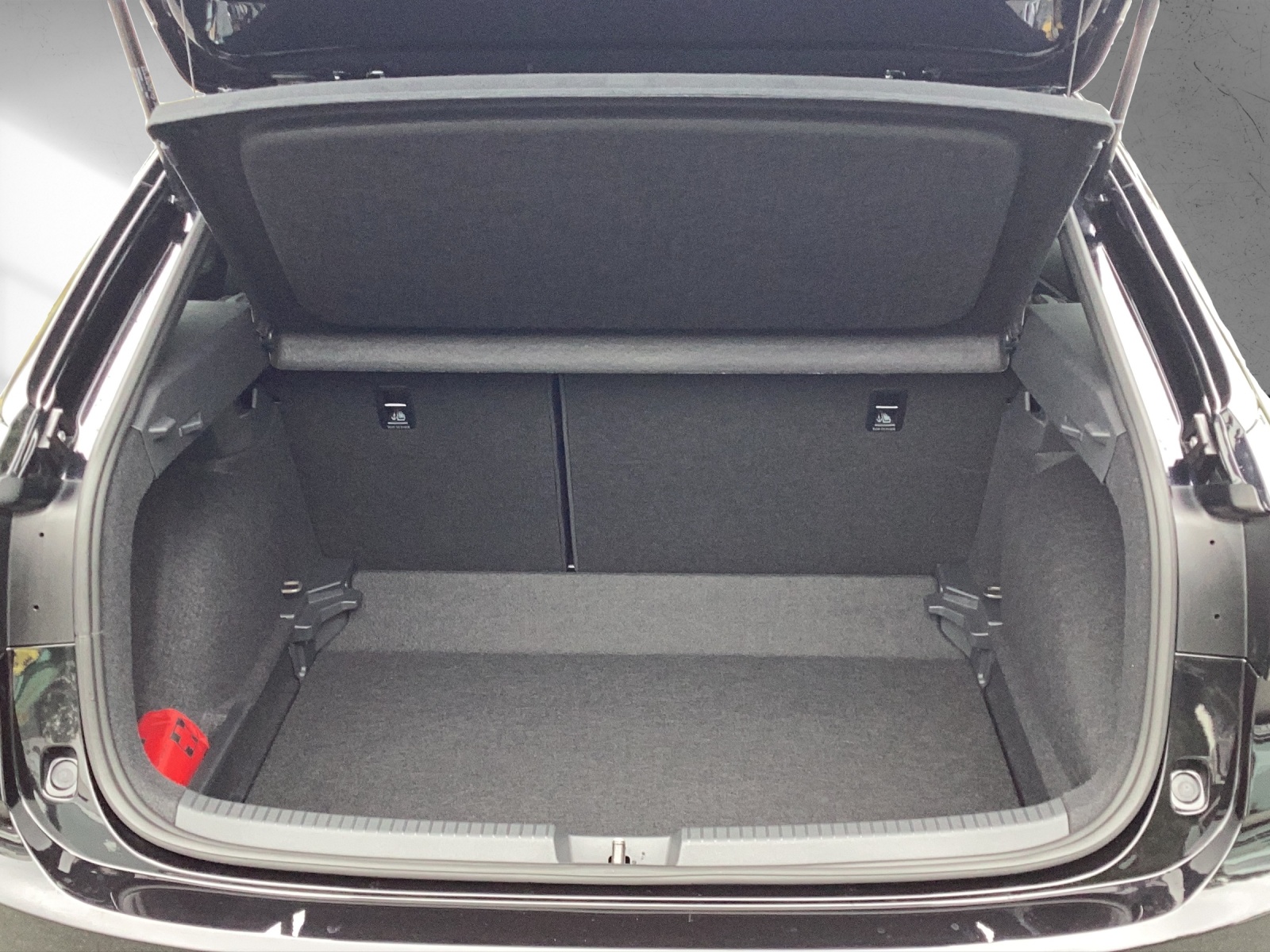 Fahrzeugabbildung Volkswagen Taigo Move DSG Matrix DAB Keyless