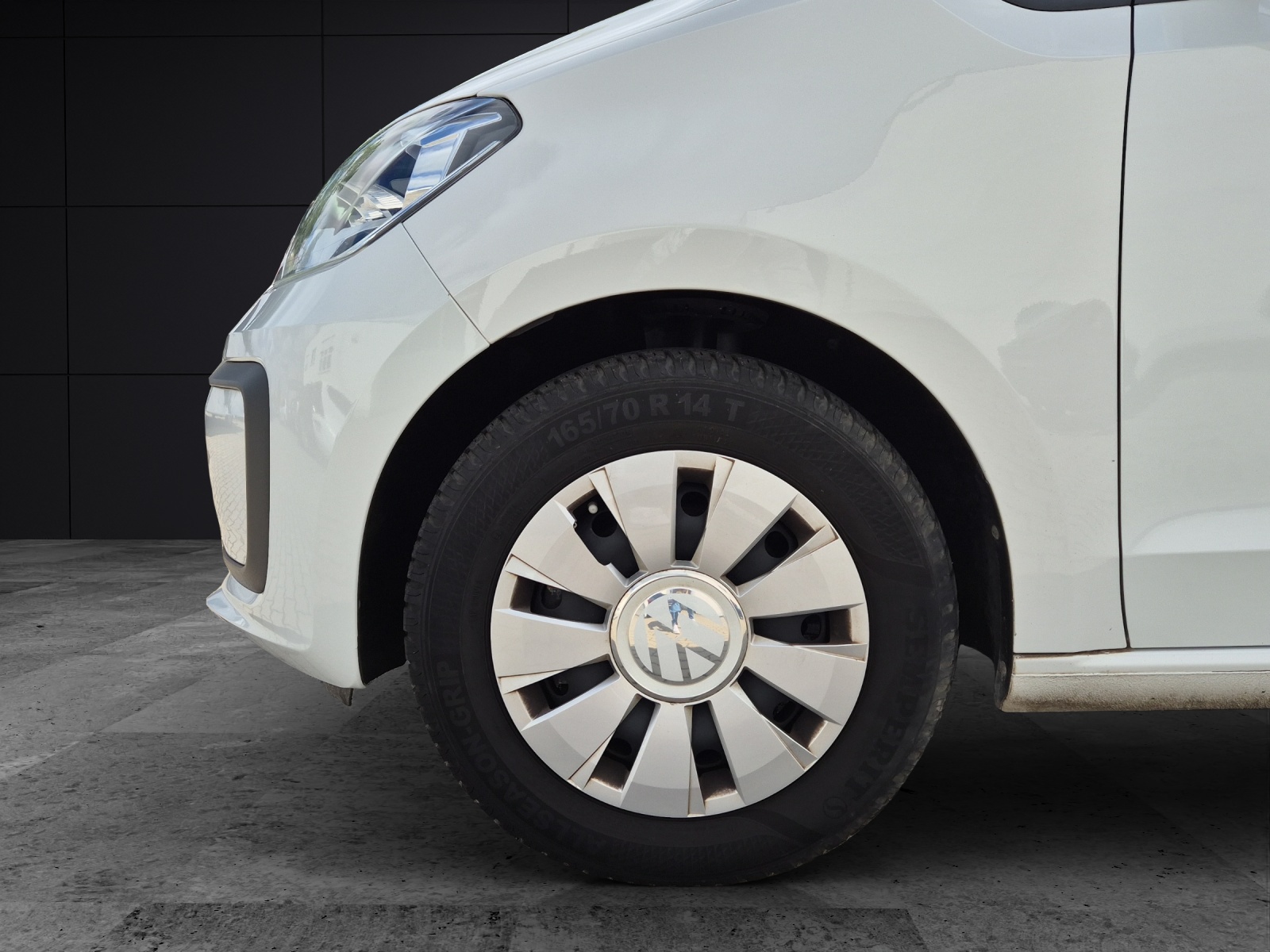 Fahrzeugabbildung Volkswagen up! 1.0 move-up! Klima DAB GRA RFK