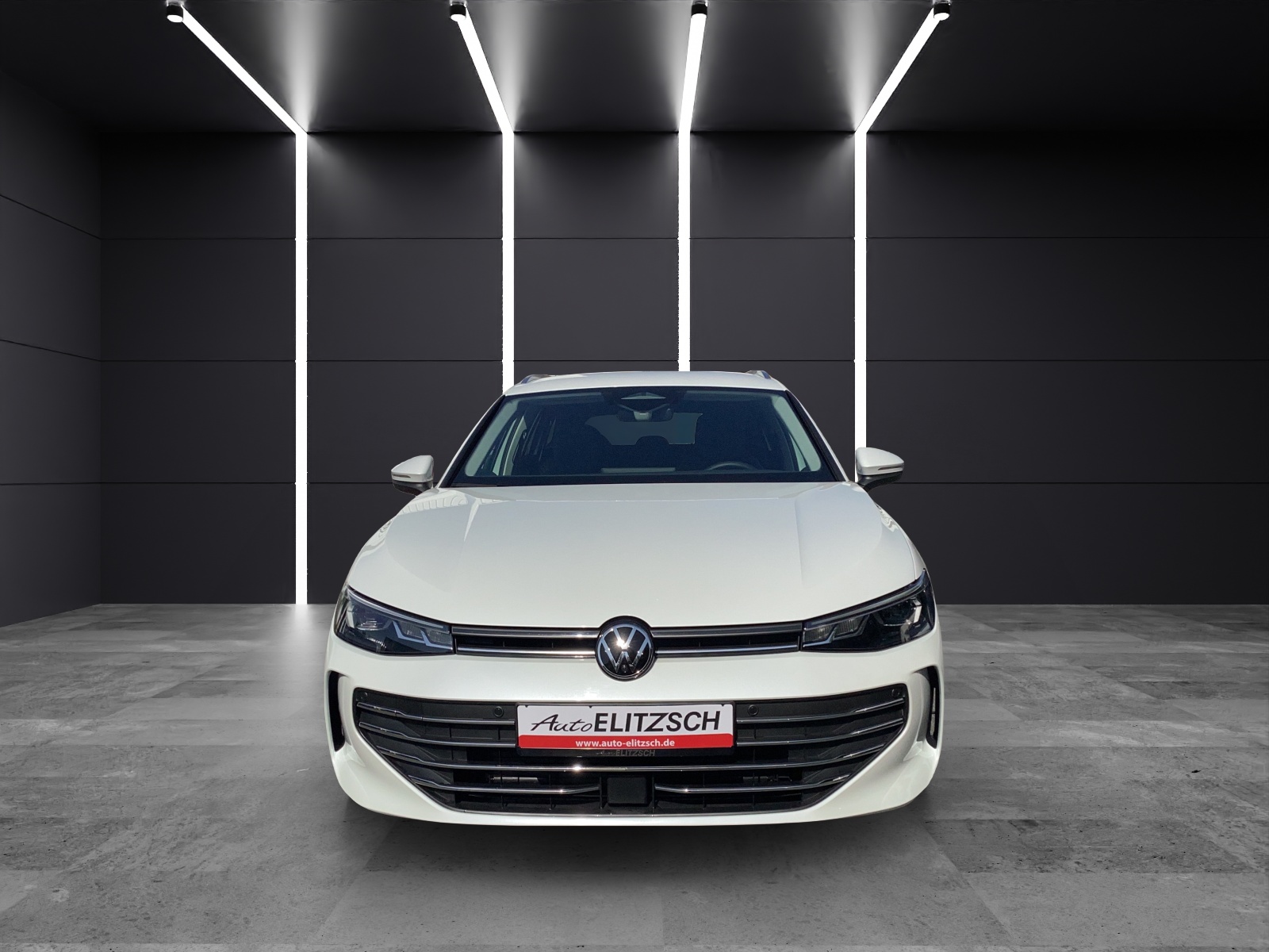 Fahrzeugabbildung Volkswagen Passat TDI Elegance DSG LED ACC AHK NAVI TRAILERASSIST
