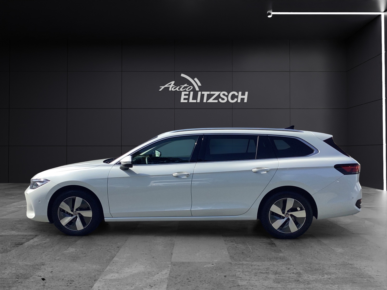 Fahrzeugabbildung Volkswagen Passat TDI Elegance DSG LED ACC AHK NAVI TRAILERASSIST