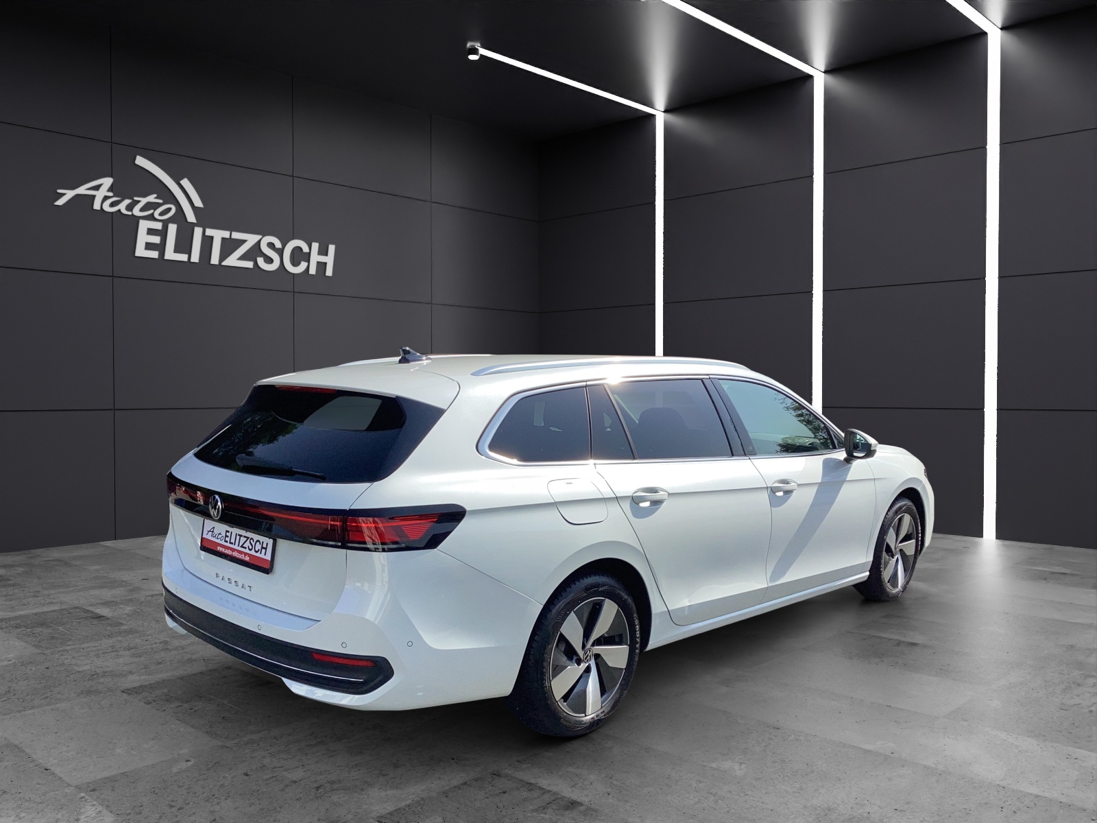 Fahrzeugabbildung Volkswagen Passat TDI Elegance DSG LED ACC AHK NAVI TRAILERASSIST