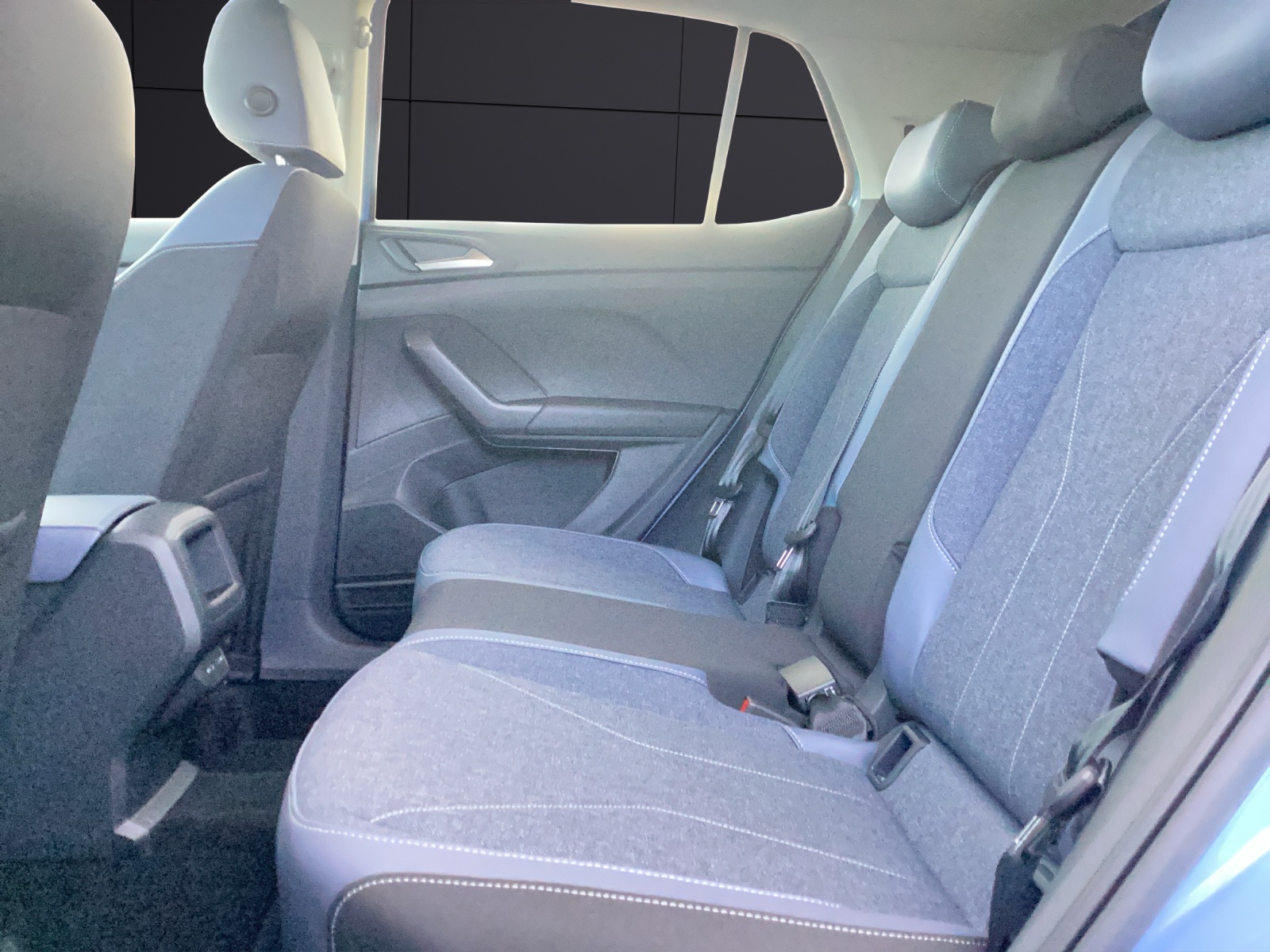 Fahrzeugabbildung Volkswagen T-Cross Style LED DAB ACC Rear View