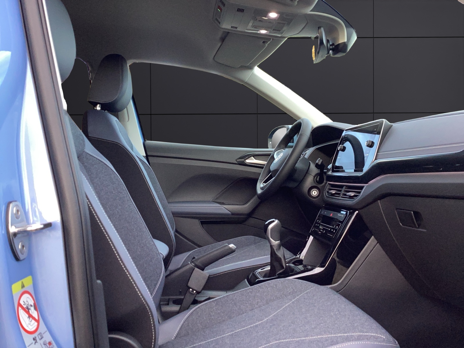 Fahrzeugabbildung Volkswagen T-Cross Style LED DAB ACC Rear View