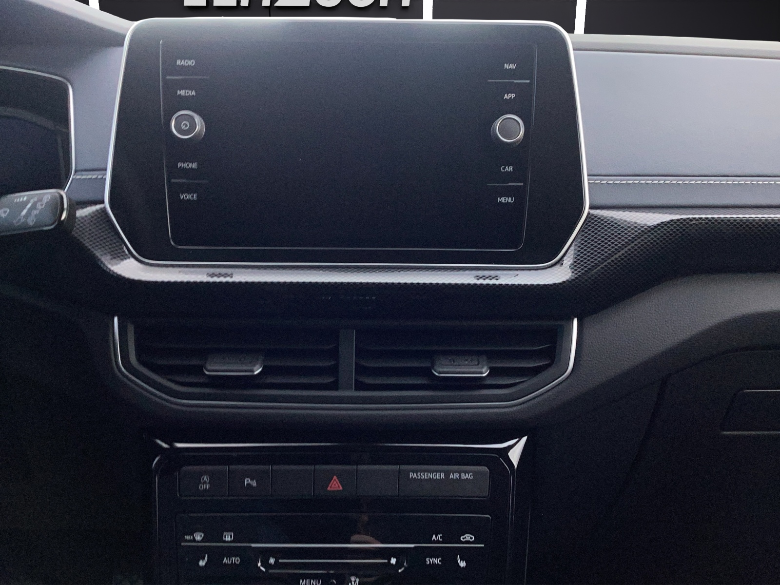 Fahrzeugabbildung Volkswagen T-Cross Style LED DAB ACC Rear View