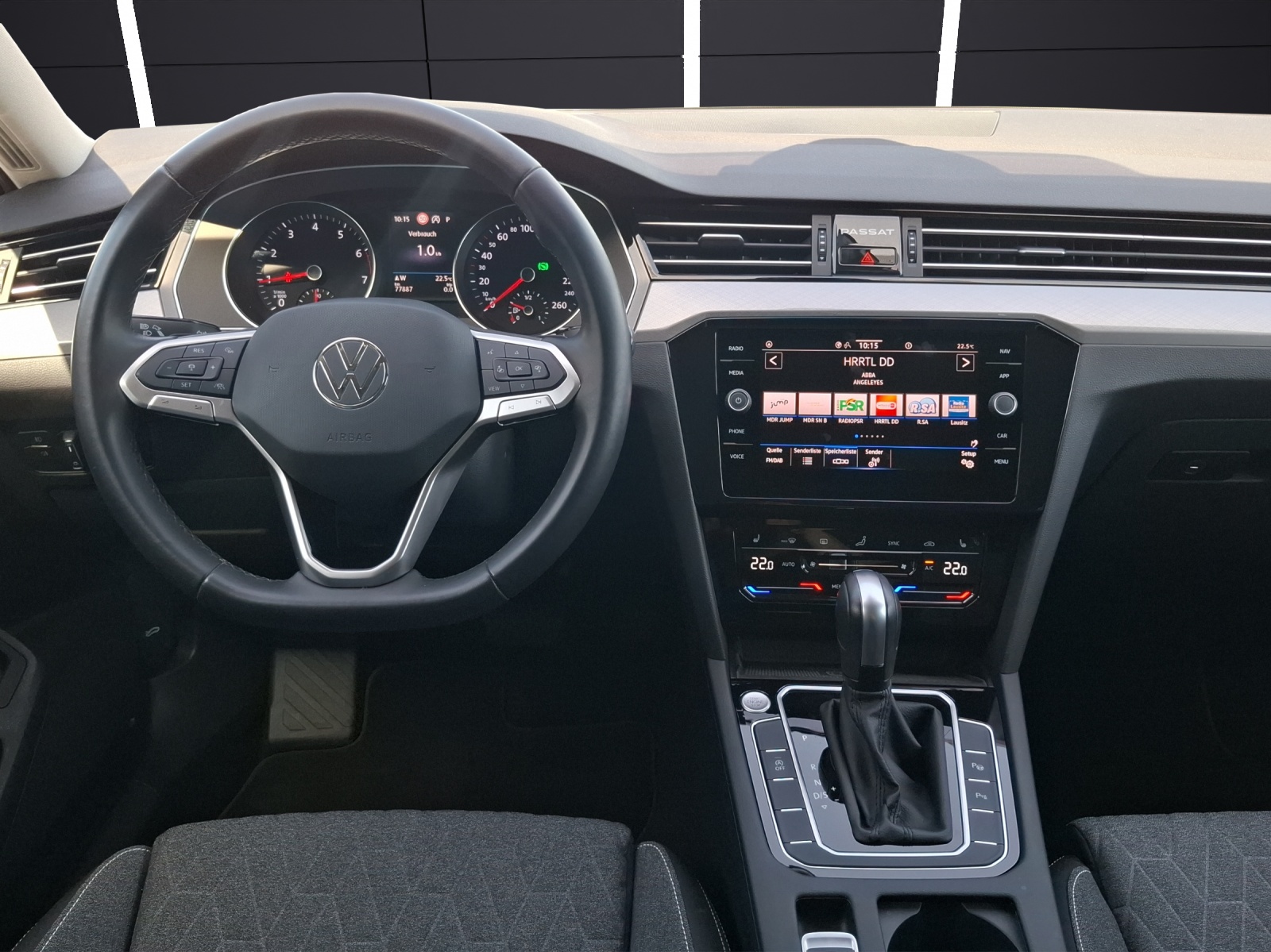 Fahrzeugabbildung Volkswagen Passat Variant TSI Business DSG Matrix Navi ACC RFK SH