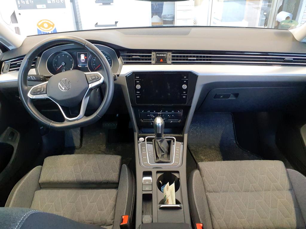 Fahrzeugabbildung Volkswagen Passat Variant TSI Business DSG Matrix Navi ACC RFK SH