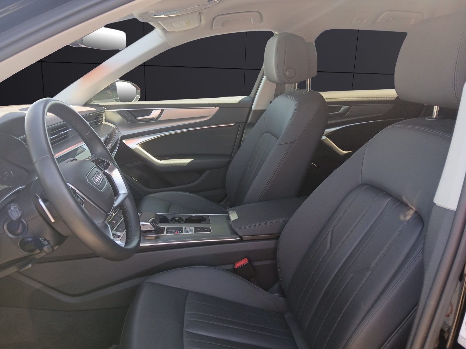 Fahrzeugabbildung Audi A6 Avant 40 TDI design quattro S-tronic Matrix AHK Navi ACC RFK