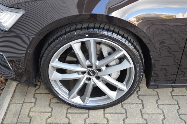 Fahrzeugabbildung Audi A6 55 TFSI quattro exclusiv Standhzg Matrix Navi Leder HUD AVC Pano B&O SHZ