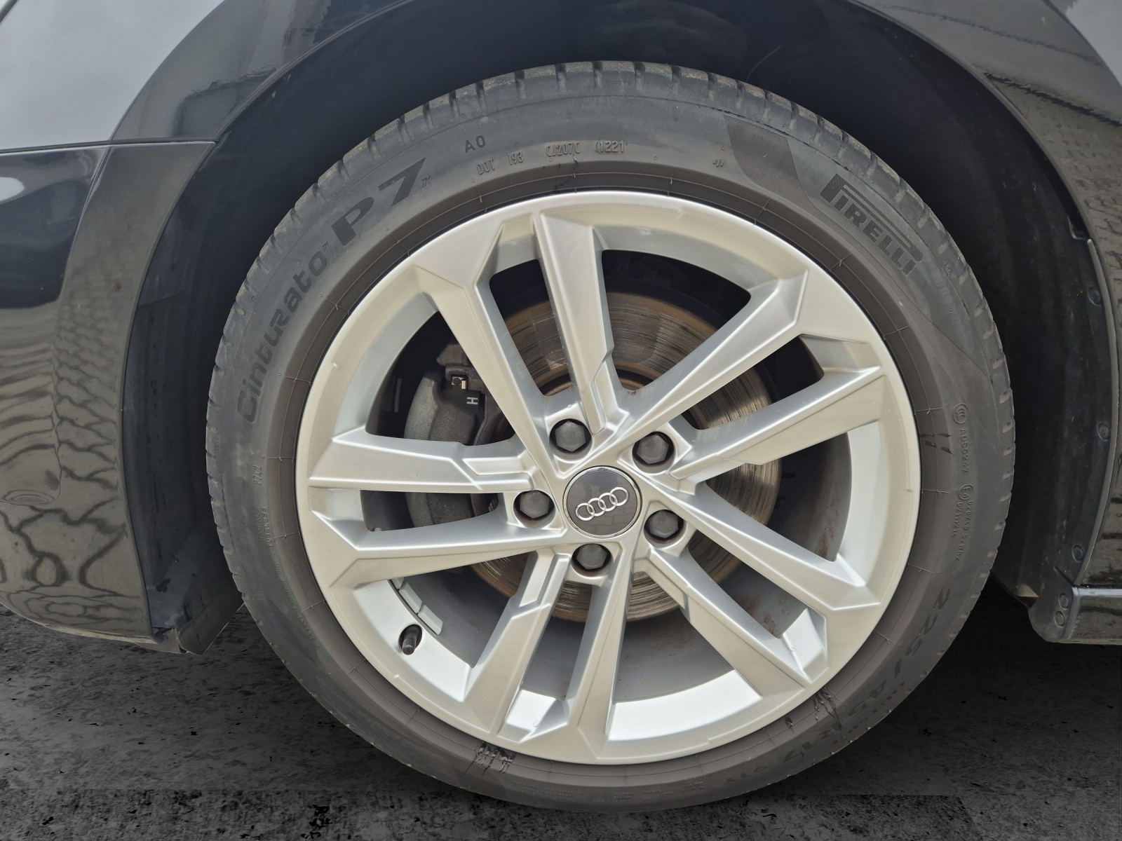 Fahrzeugabbildung Audi A3 Sportback 35 TFSI S line S-tronic LED ACC AVC NAVI PDC SHZ