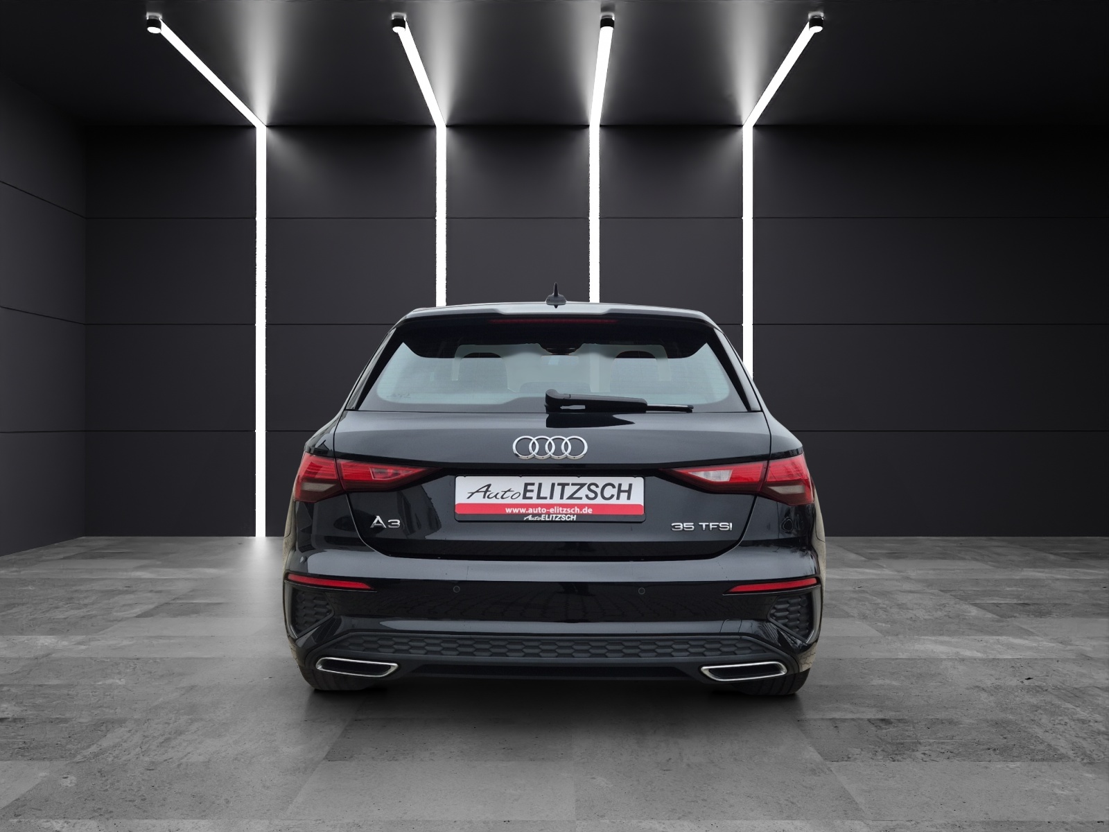 Fahrzeugabbildung Audi A3 Sportback 35 TFSI S line S-tronic LED ACC AVC NAVI PDC SHZ