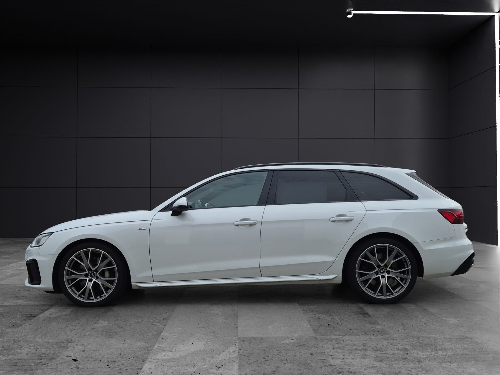 Fahrzeugabbildung Audi A4 Avant 50 TDI quattro S-line Standhzg. Matrix Navi B&O GRA RFK SH 19
