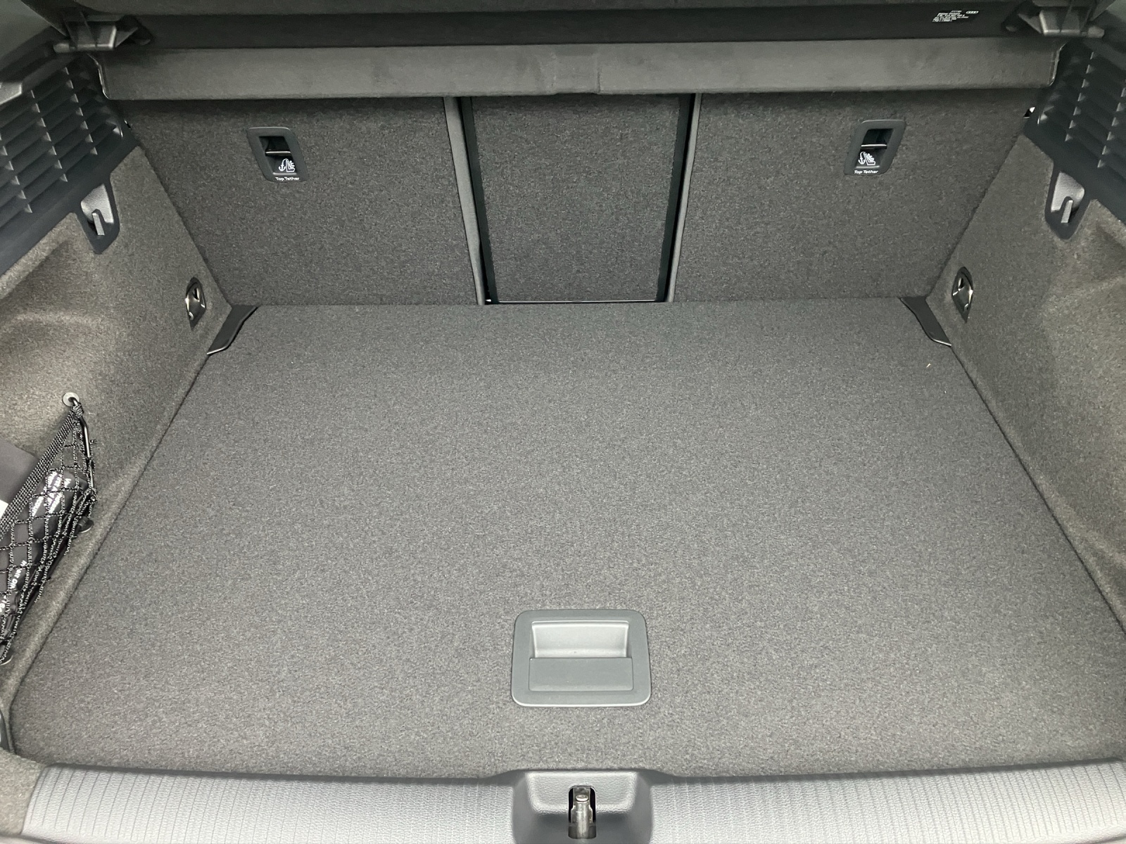 Fahrzeugabbildung Audi Q2 35 TFSI advanced Matrix GRA Vorb. Navi