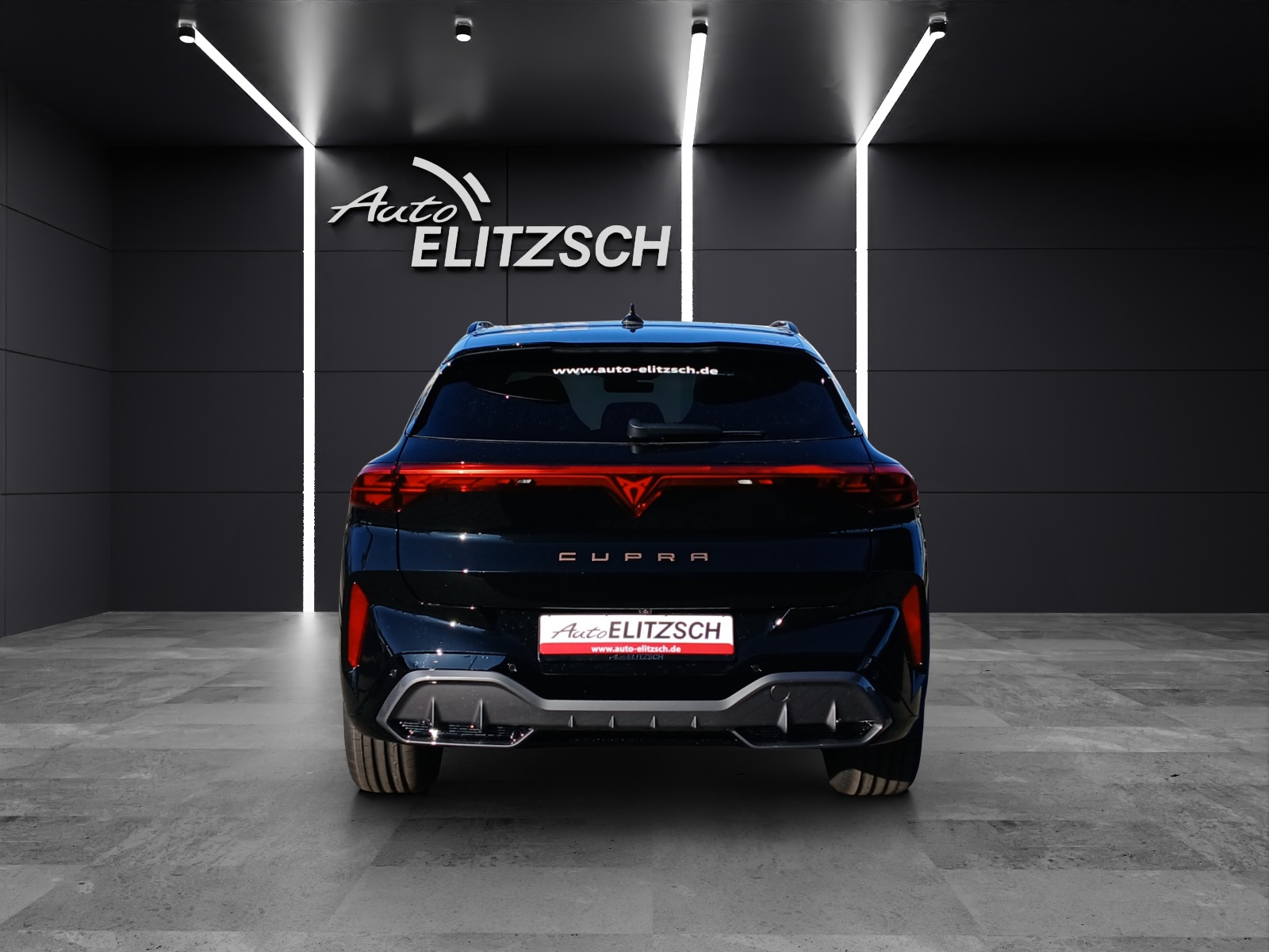 Fahrzeugabbildung CUPRA Terramar 4Drive VZ TSI DSG Matrix ACC SH LRHzg HuD Kamera Ambiente Navi Klima