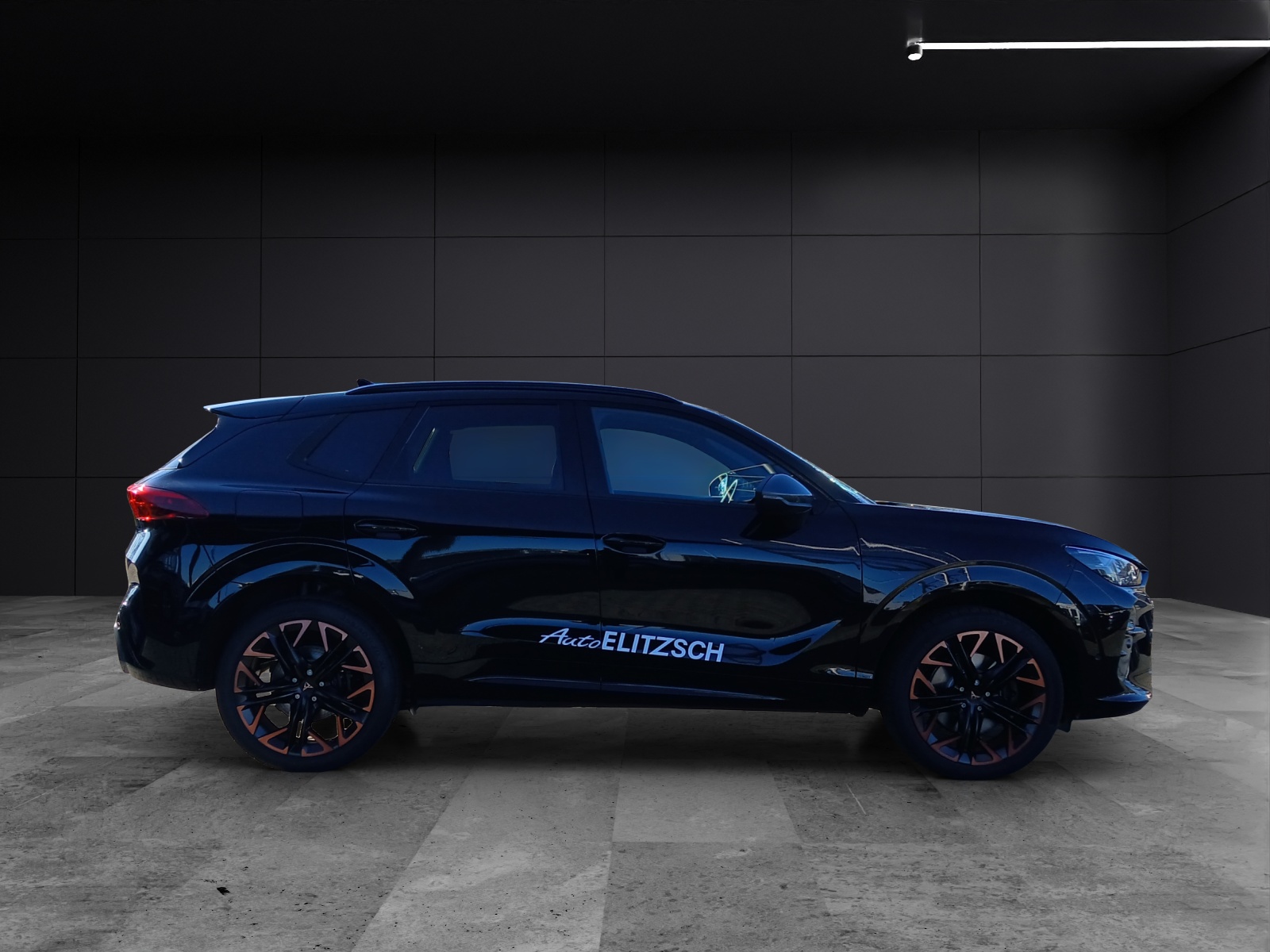 Fahrzeugabbildung CUPRA Terramar 4Drive VZ TSI DSG Matrix ACC SH LRHzg HuD Kamera Ambiente Navi Klima