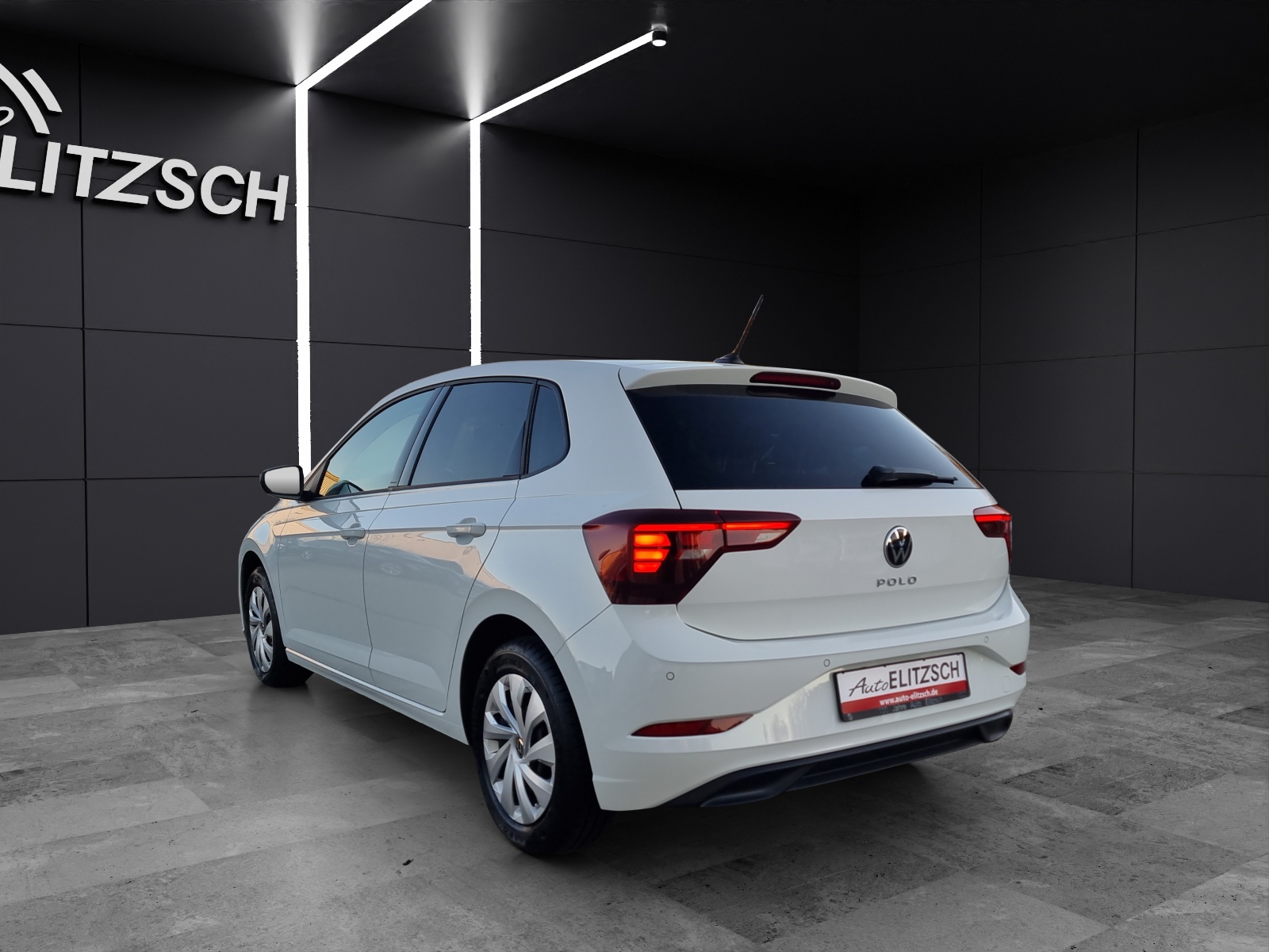 Fahrzeugabbildung Volkswagen Polo Life TSI LED SH PDC DAB+ WeConnect Klima