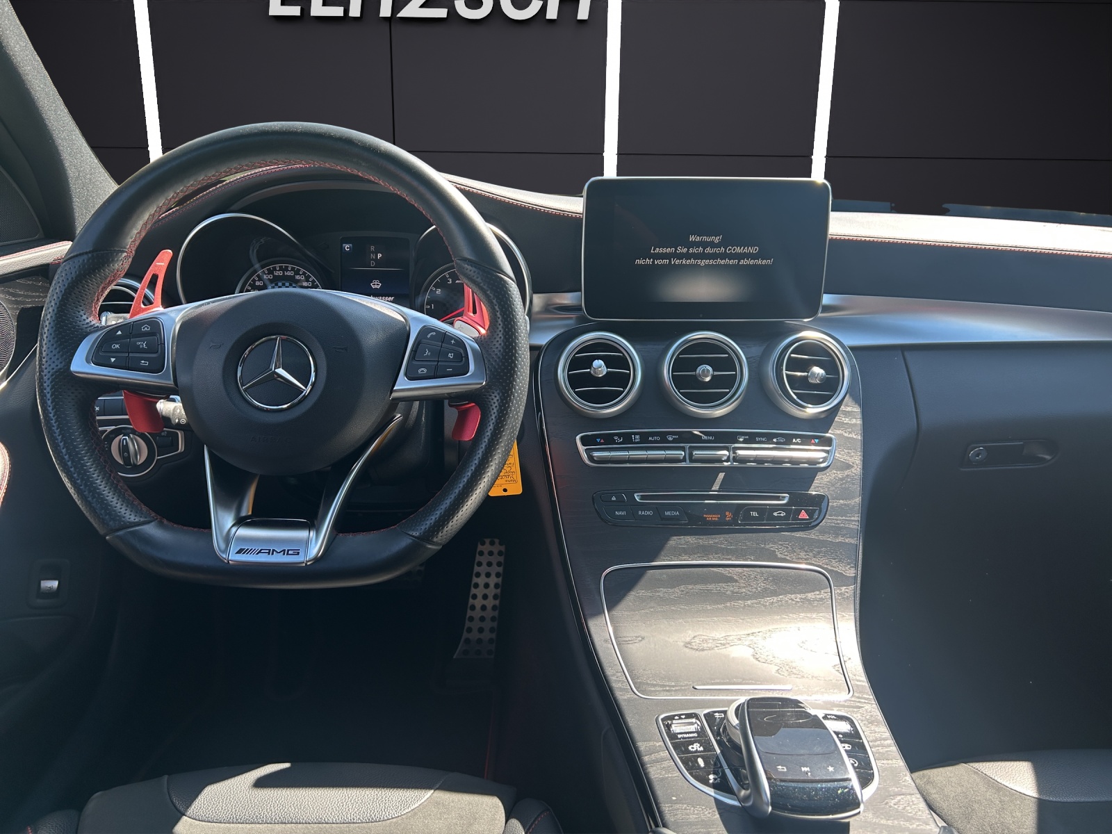 Fahrzeugabbildung Mercedes-Benz C 43 AMG 4Matic LED Navi SHZ 360° Night-Paket Schiebedach
