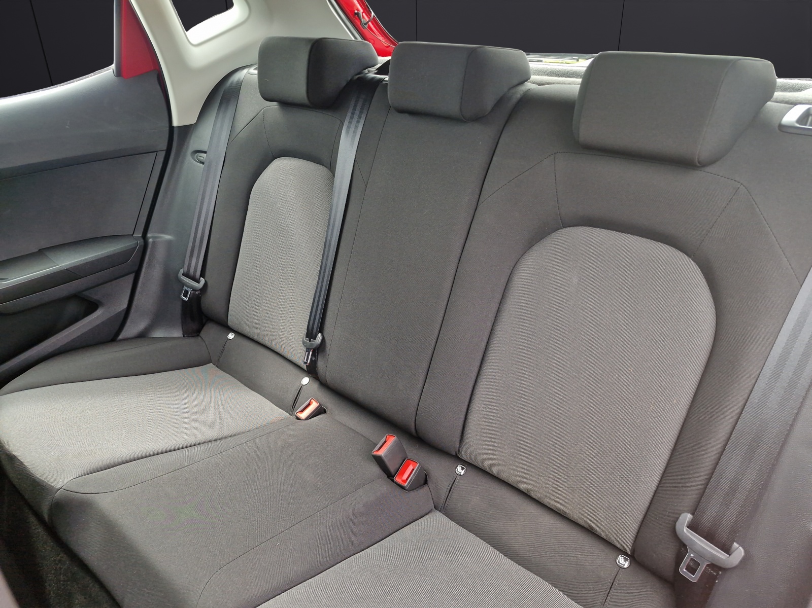 Fahrzeugabbildung SEAT Ibiza Reference 1.0 MPI KLIMA LED