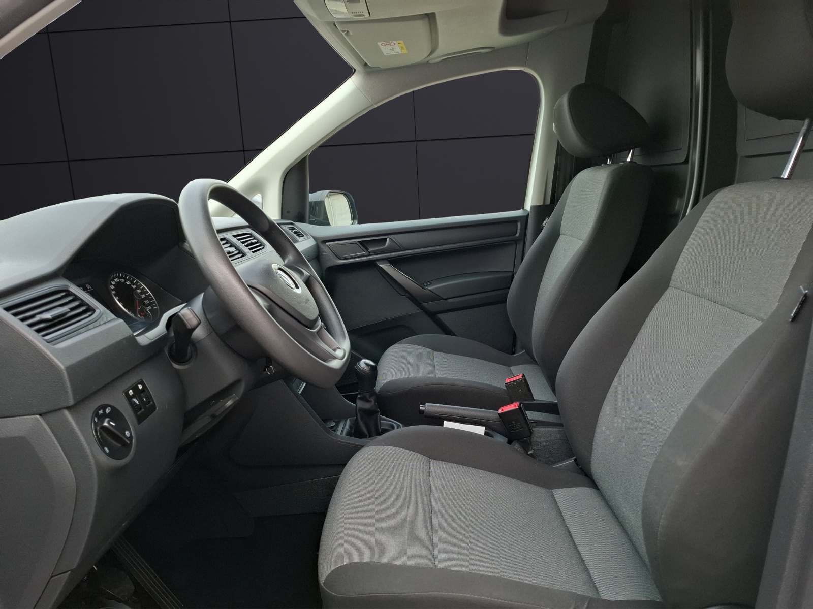 Fahrzeugabbildung Volkswagen Caddy Kasten TDI STH AHK SH