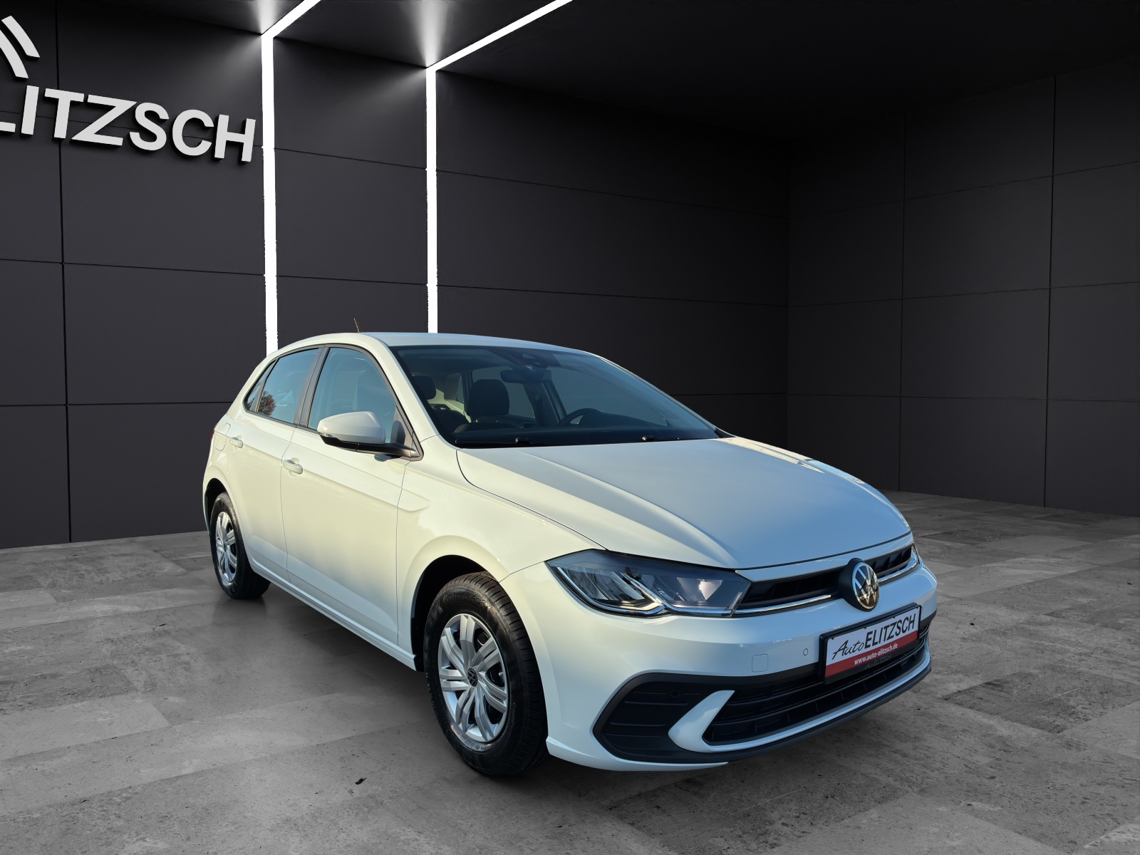 Fahrzeugabbildung Volkswagen Polo LED DAB AppConnect