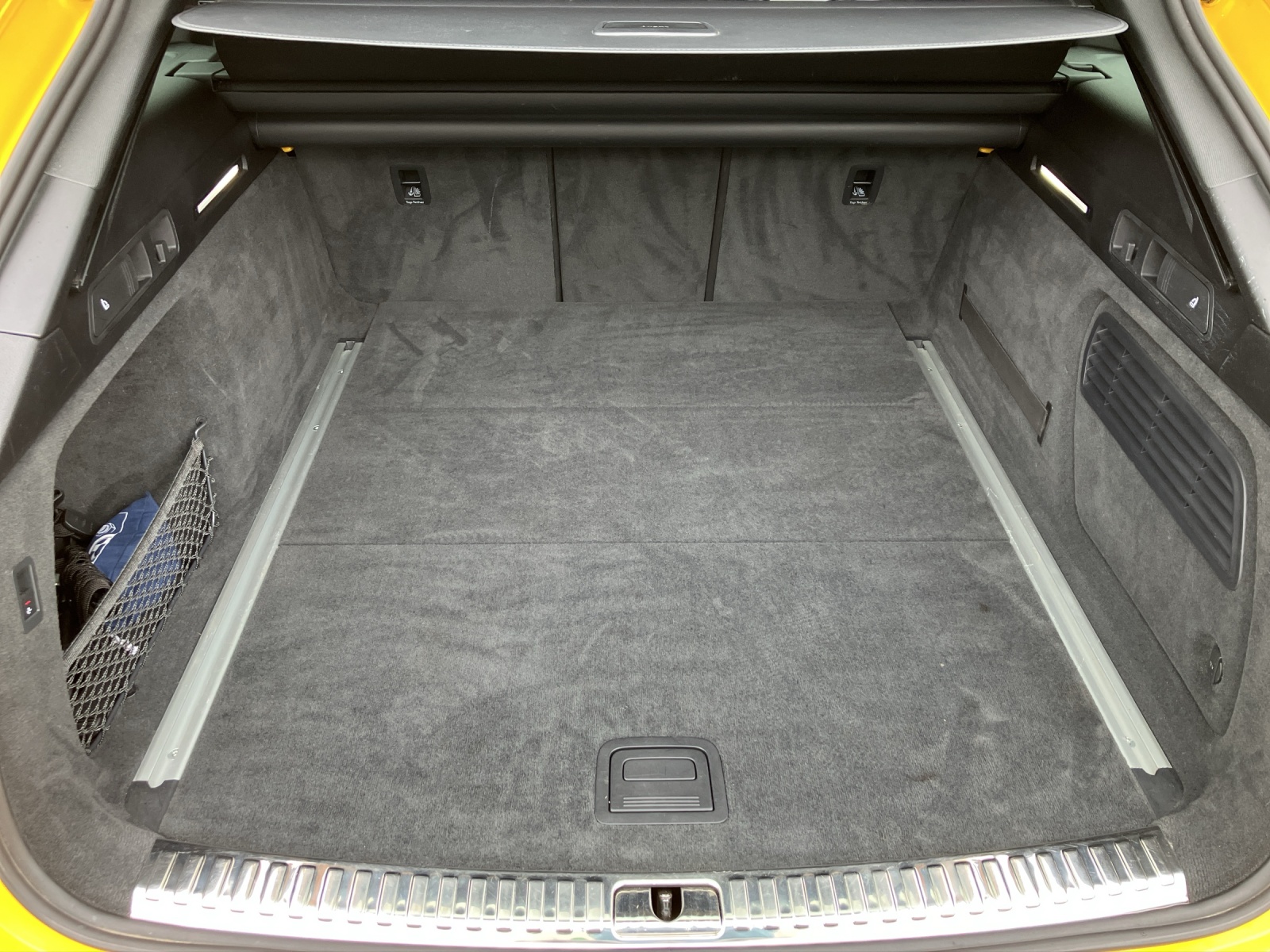 Fahrzeugabbildung Audi S6 Avant TDI quattro MATRIX Standh.ACC