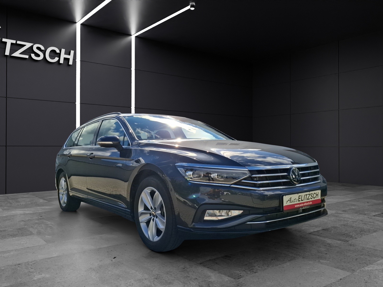 Fahrzeugabbildung Volkswagen Passat Variant TSI Business DSG STH Matrix Navi ACC RFK