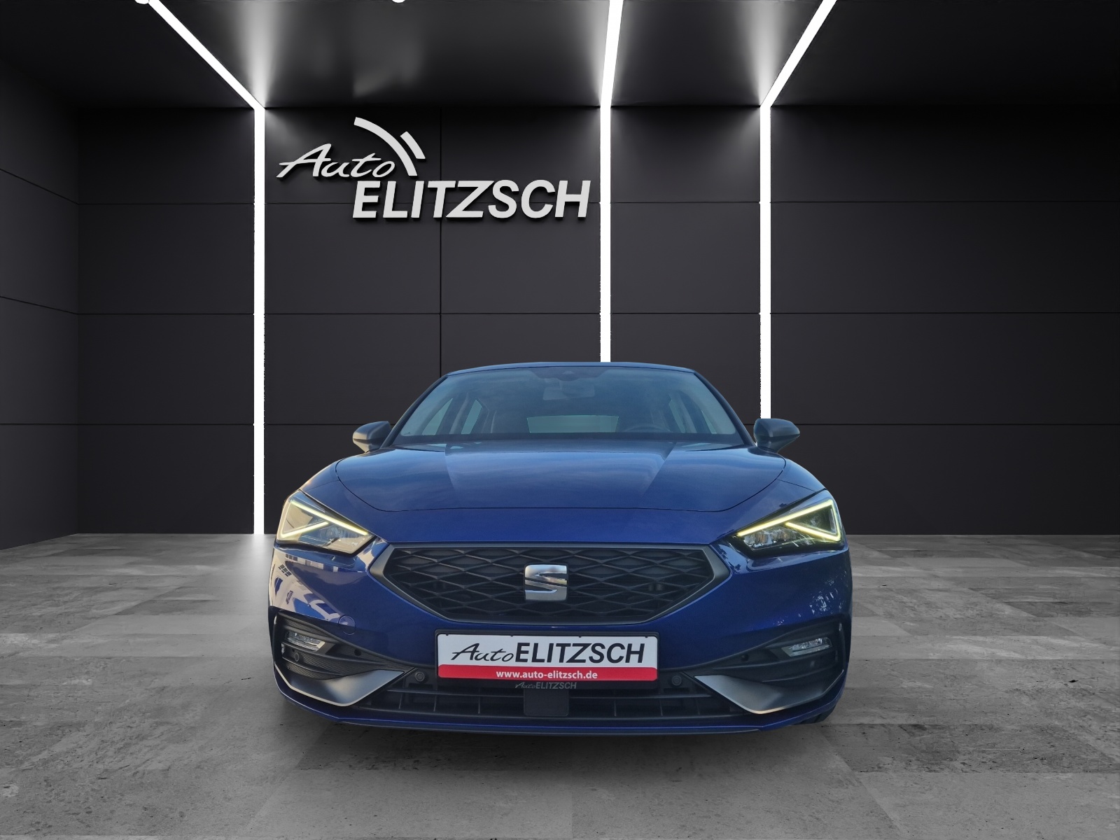 Fahrzeugabbildung SEAT Leon TSI FR-Line LED Navi ACC Park-Assist SH LM