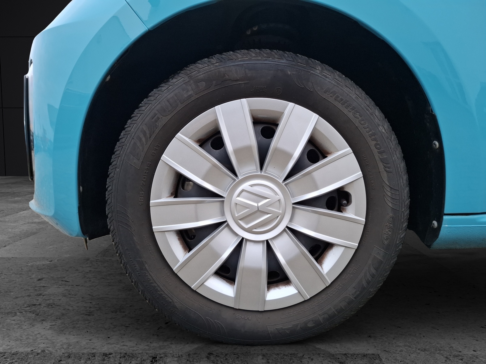 Fahrzeugabbildung Volkswagen up! e-up! Climatronic DAB SH