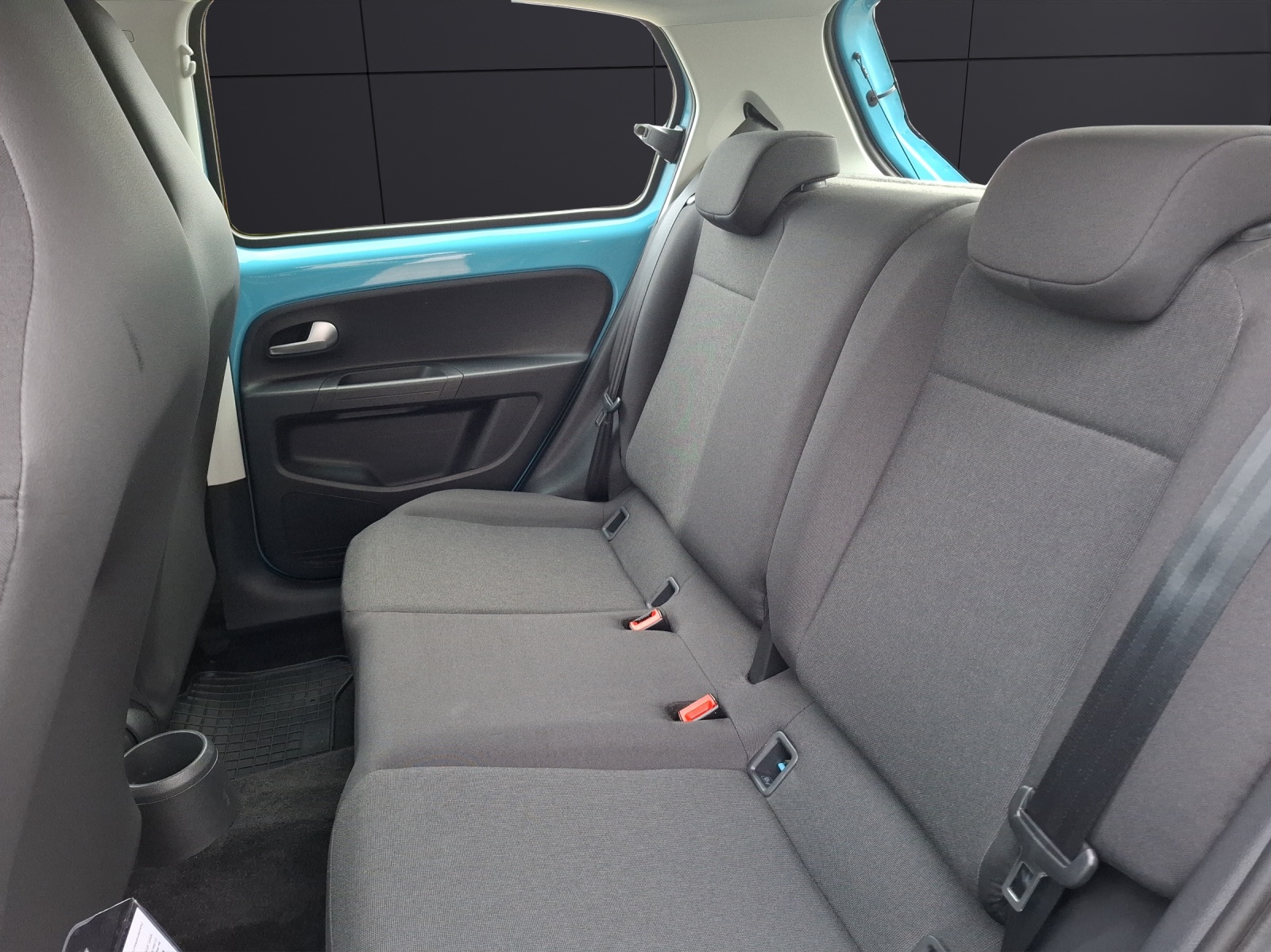 Fahrzeugabbildung Volkswagen up! e-up! Climatronic DAB SH