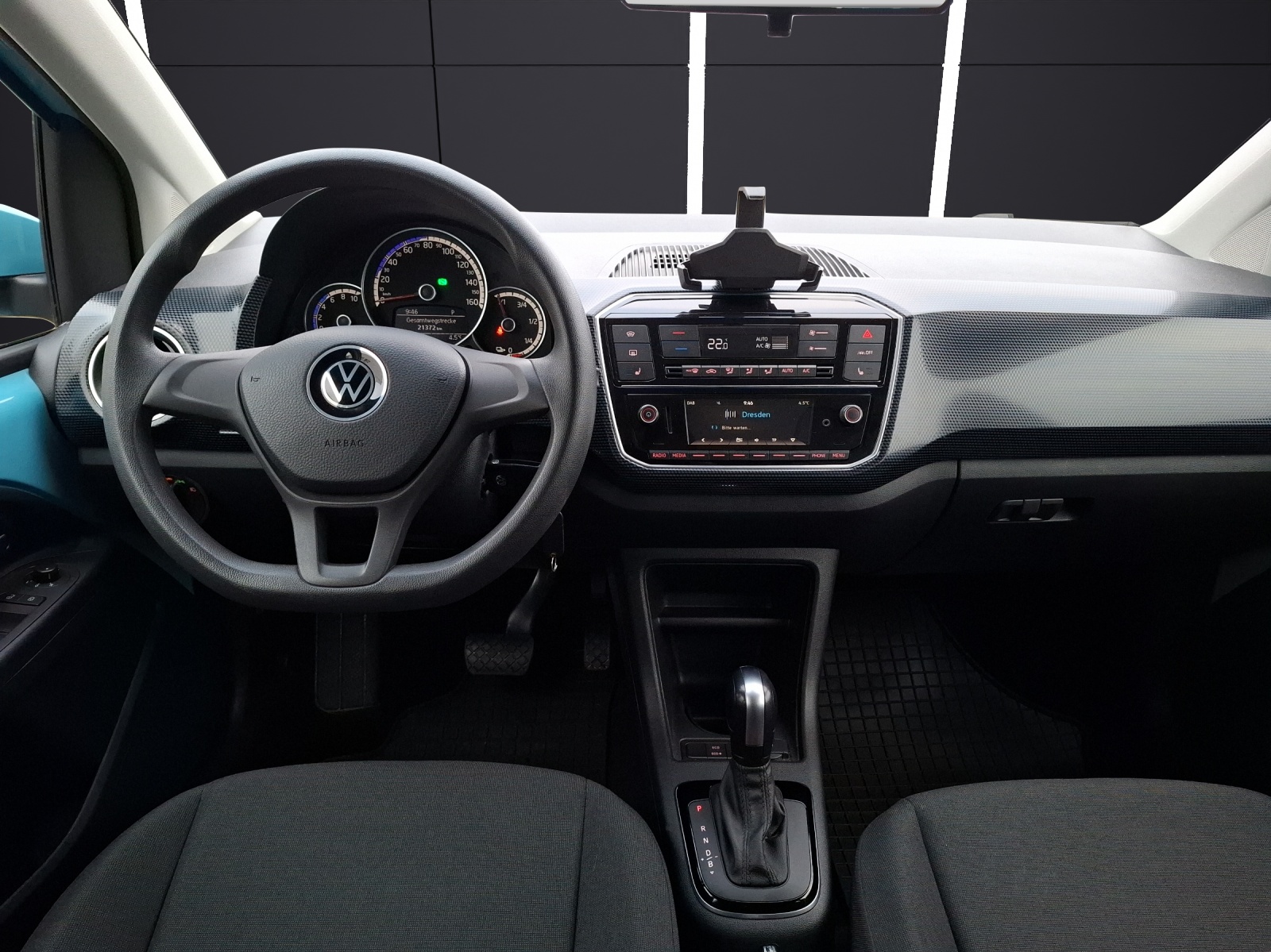 Fahrzeugabbildung Volkswagen up! e-up! Climatronic DAB SH