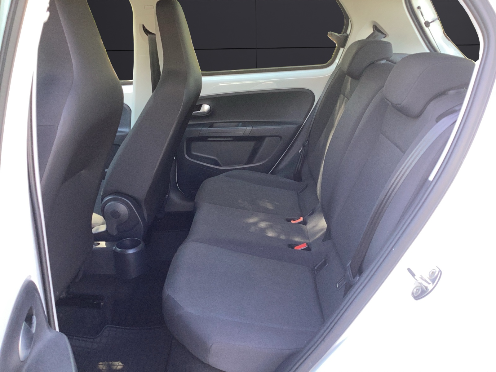 Fahrzeugabbildung Volkswagen up! GRA NSW REAR VIEW CLIMATRONIC