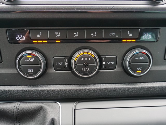 Fahrzeugabbildung Volkswagen T6 Multivan TDI Trendl. Standhzg Navi Climatronic PDC SH