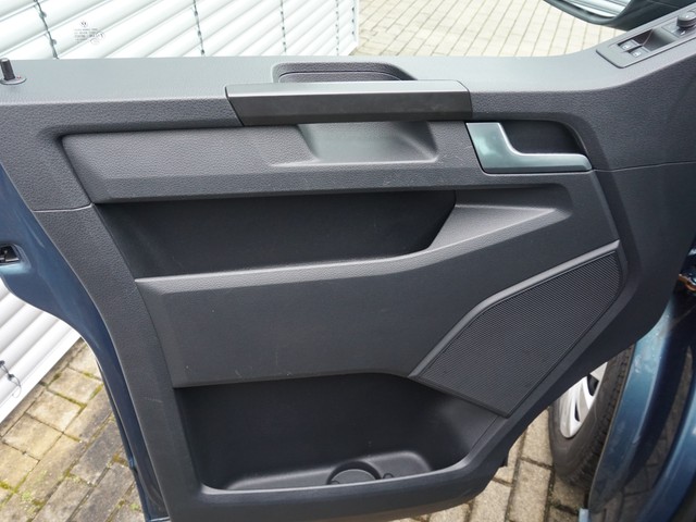 Fahrzeugabbildung Volkswagen T6 Multivan TDI Trendl. Standhzg Navi Climatronic PDC SH