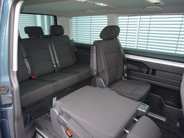 Fahrzeugabbildung Volkswagen T6 Multivan TDI Trendl. Standhzg Navi Climatronic PDC SH
