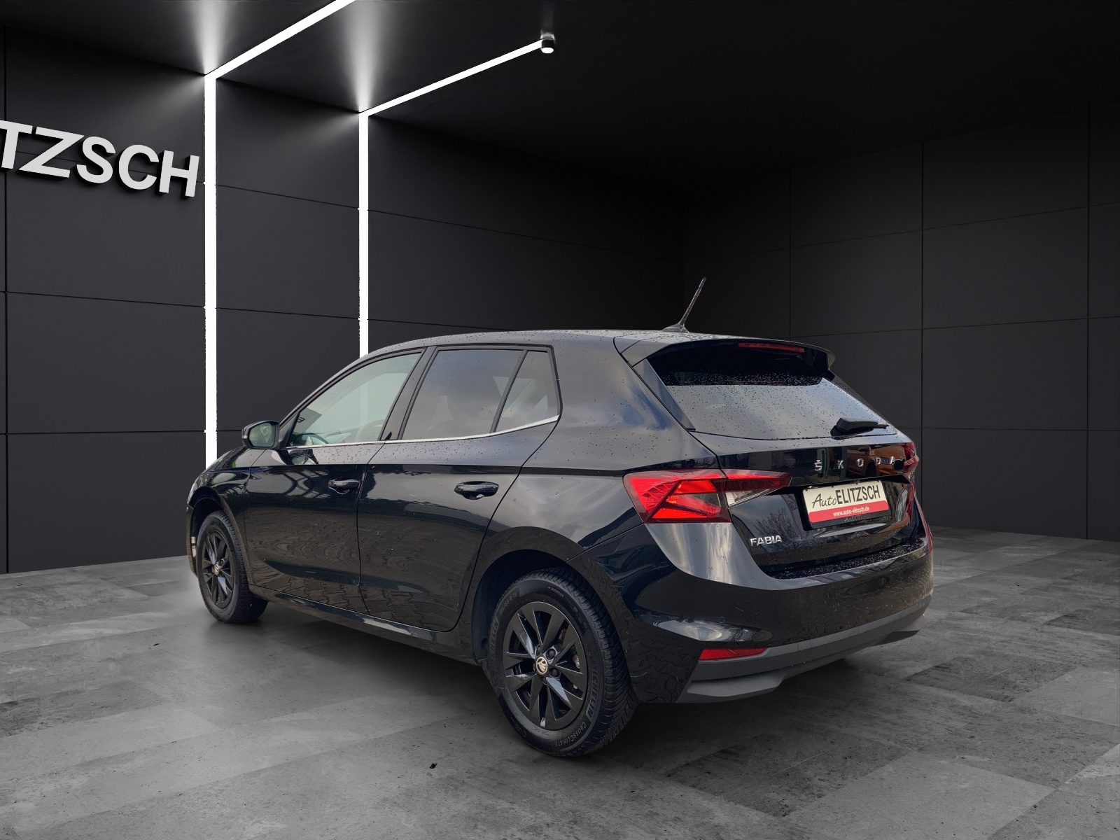 Fahrzeugabbildung SKODA Fabia TSI Style DSG LED ACC RFK AID NAVI SHZ LM