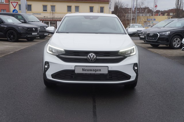 Fahrzeugabbildung Volkswagen Taigo TSI LED AHK AID GRA PDC SH