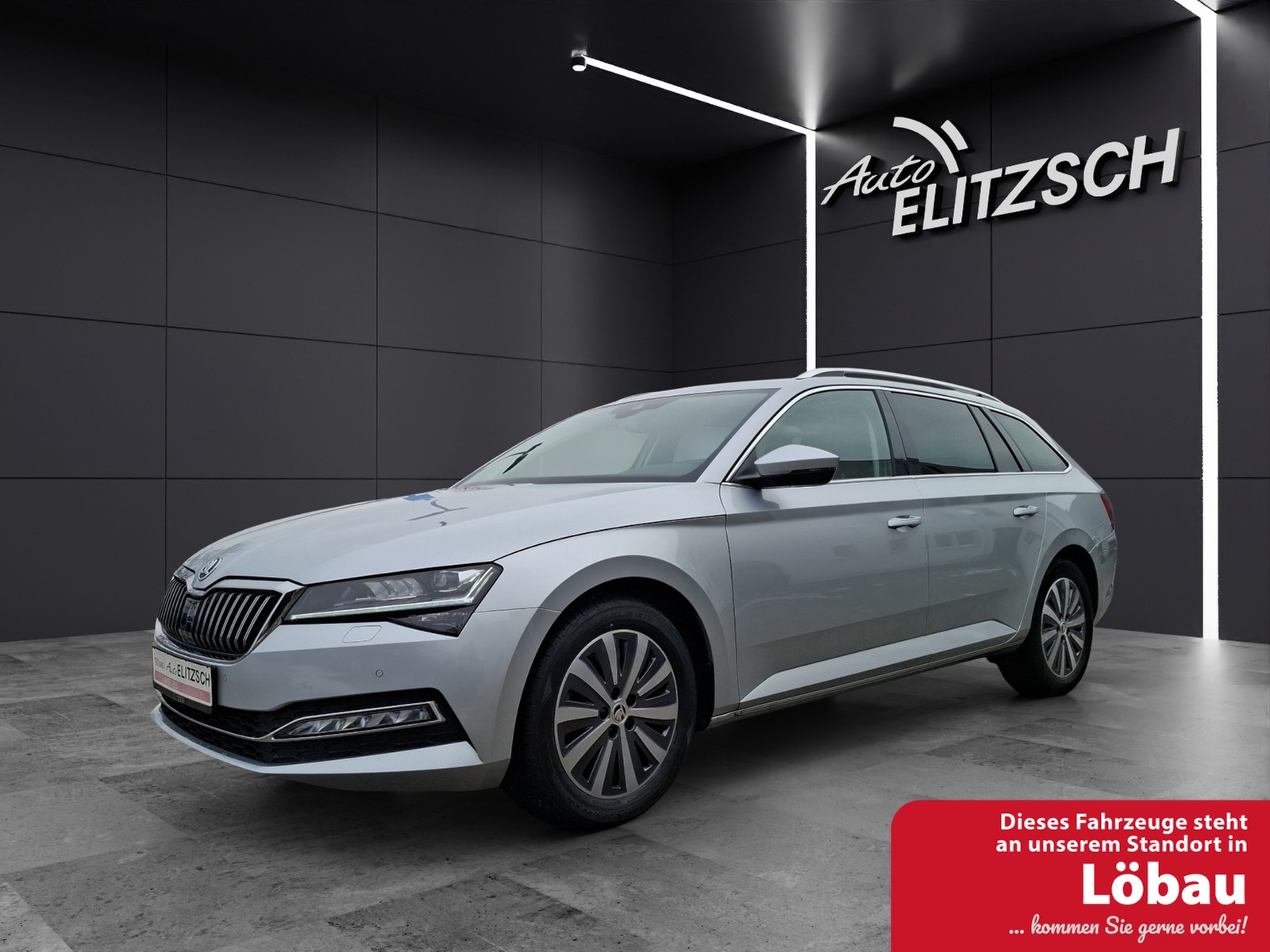 SKODA Superb Combi TDI Style DSG Standhzg. Matrix Navi Leder AID ACC SH