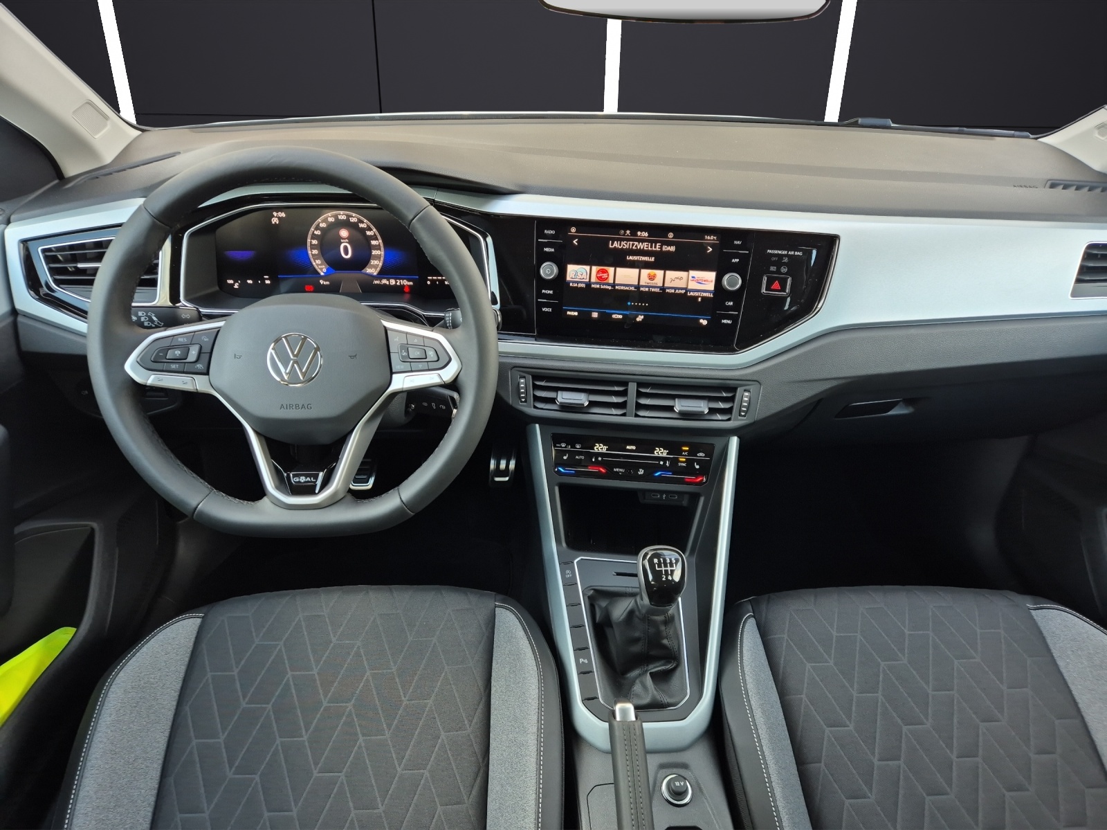 Fahrzeugabbildung Volkswagen Polo Goal LED, DAB +, AUTO LIGHT ASSIST , ACC