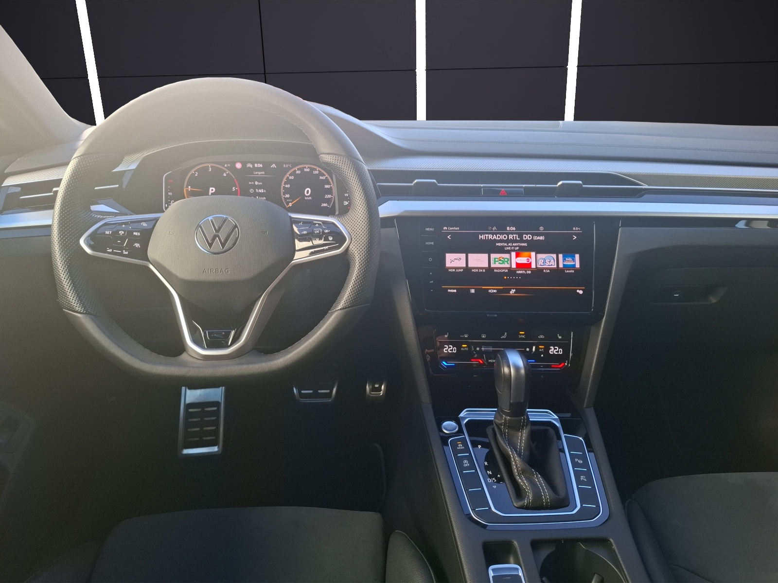 Fahrzeugabbildung Volkswagen Arteon SB TDI R-Line DSG 4M LED AHK Navi AID ACC RFK SH 20