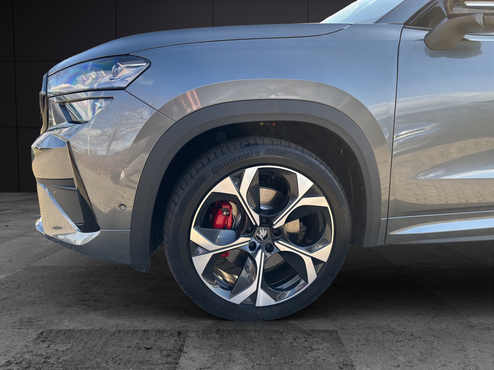 Fahrzeugabbildung SKODA Kodiaq RS 2.0 TSI 4x4 AHZ HUD MATRIX DCC