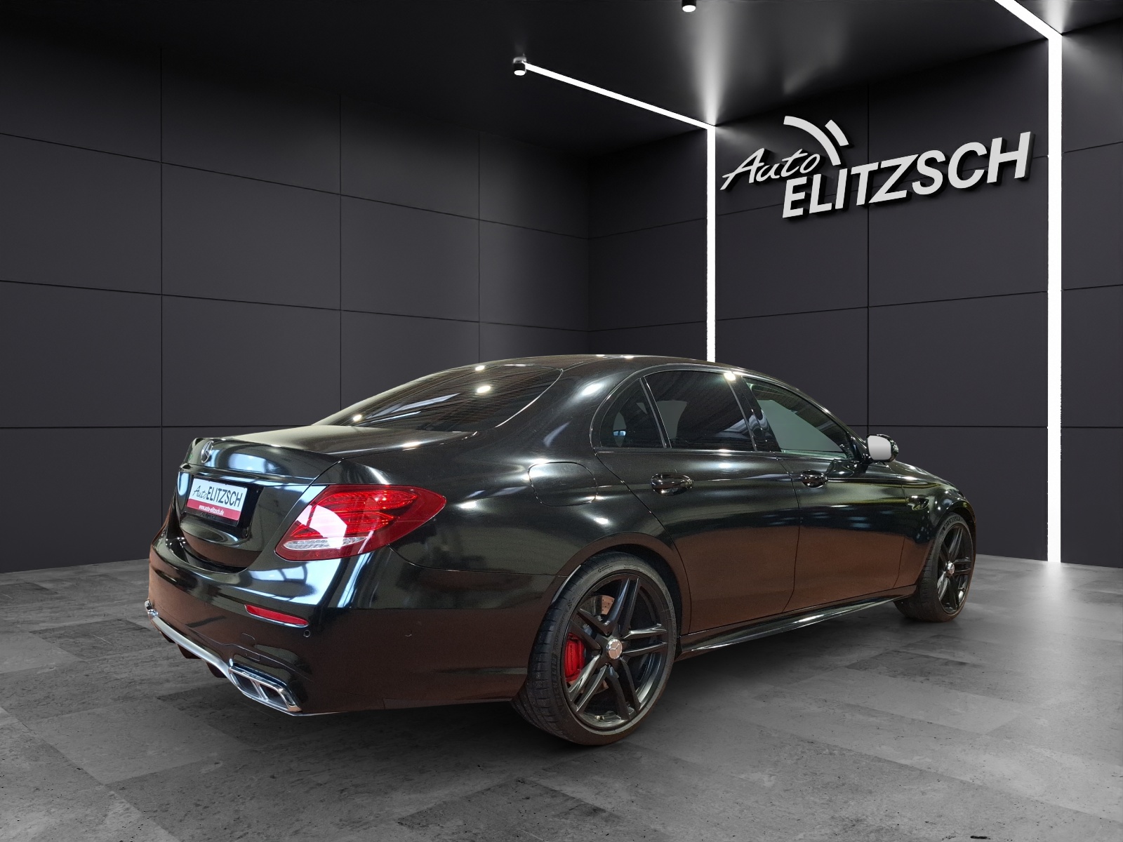 Fahrzeugabbildung Mercedes-Benz E Limousine E 63 S AMG 4Matic+ MultiBeam Navi Pano Sport-AGA