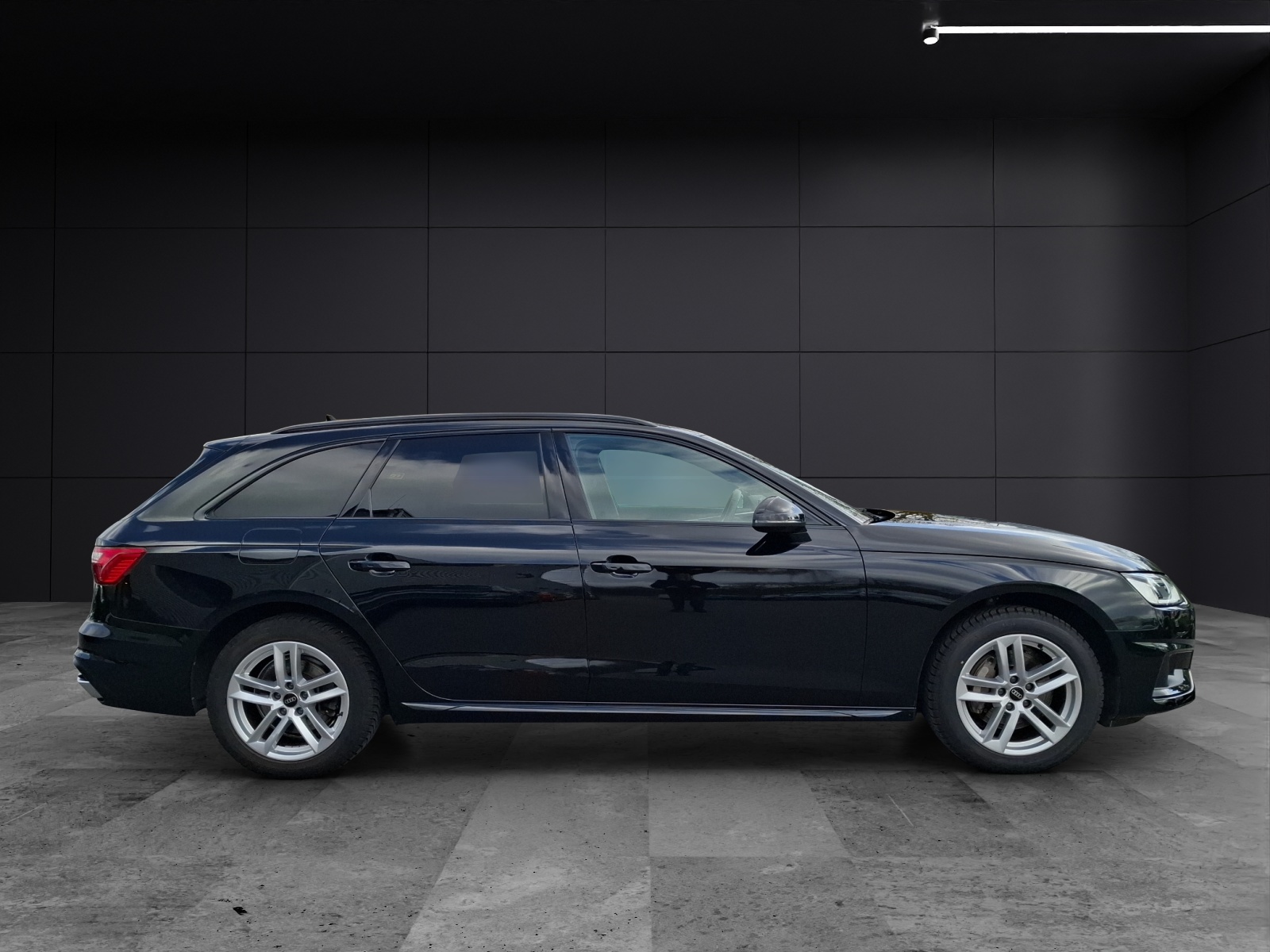 Fahrzeugabbildung Audi A4 Avant 40 TDI advanced S-tronic Navi AVC ACC PDC SH