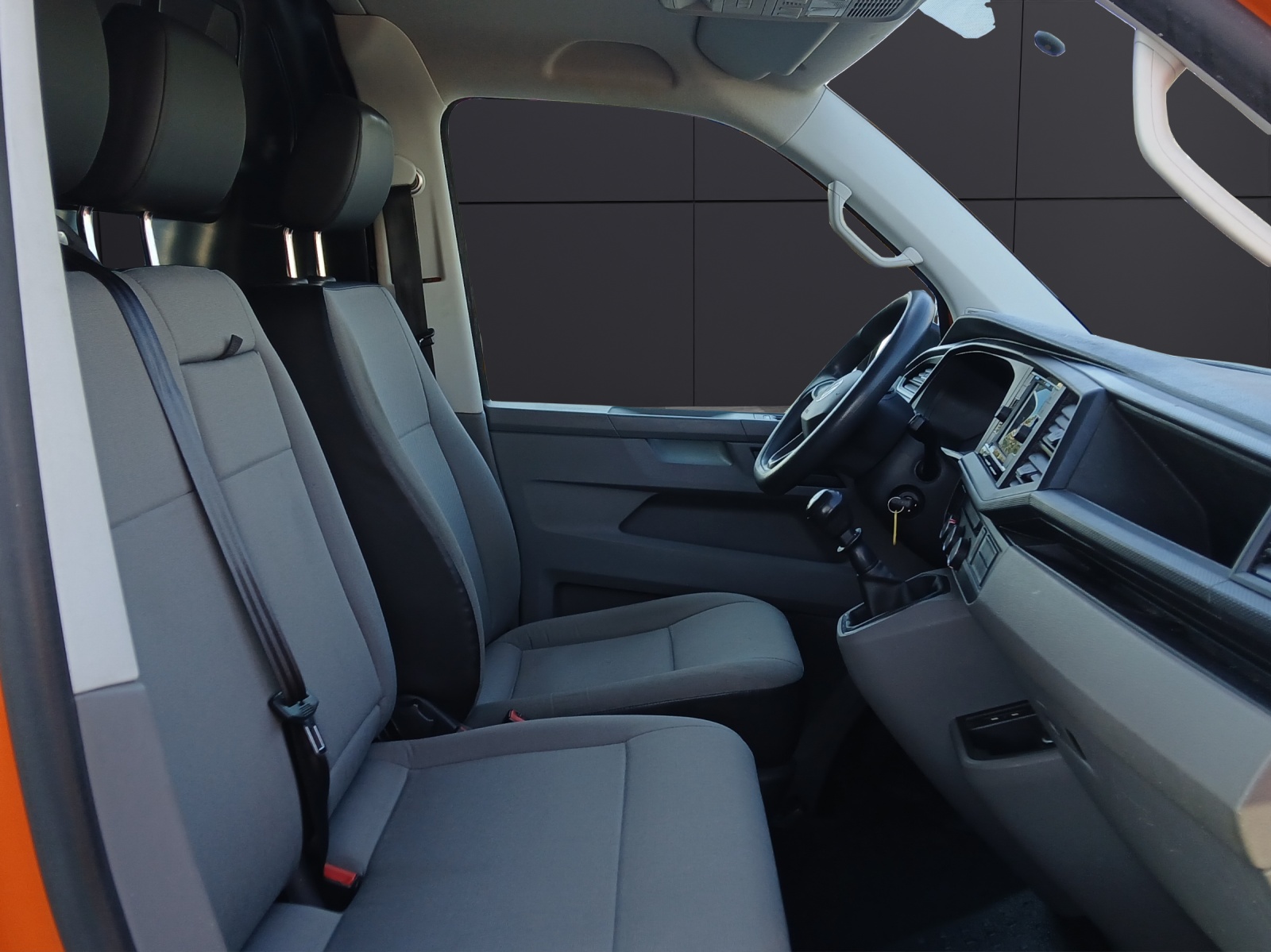 Fahrzeugabbildung Volkswagen T6 Transporter T6.1 TDI EcoProfi LR AHK Klima