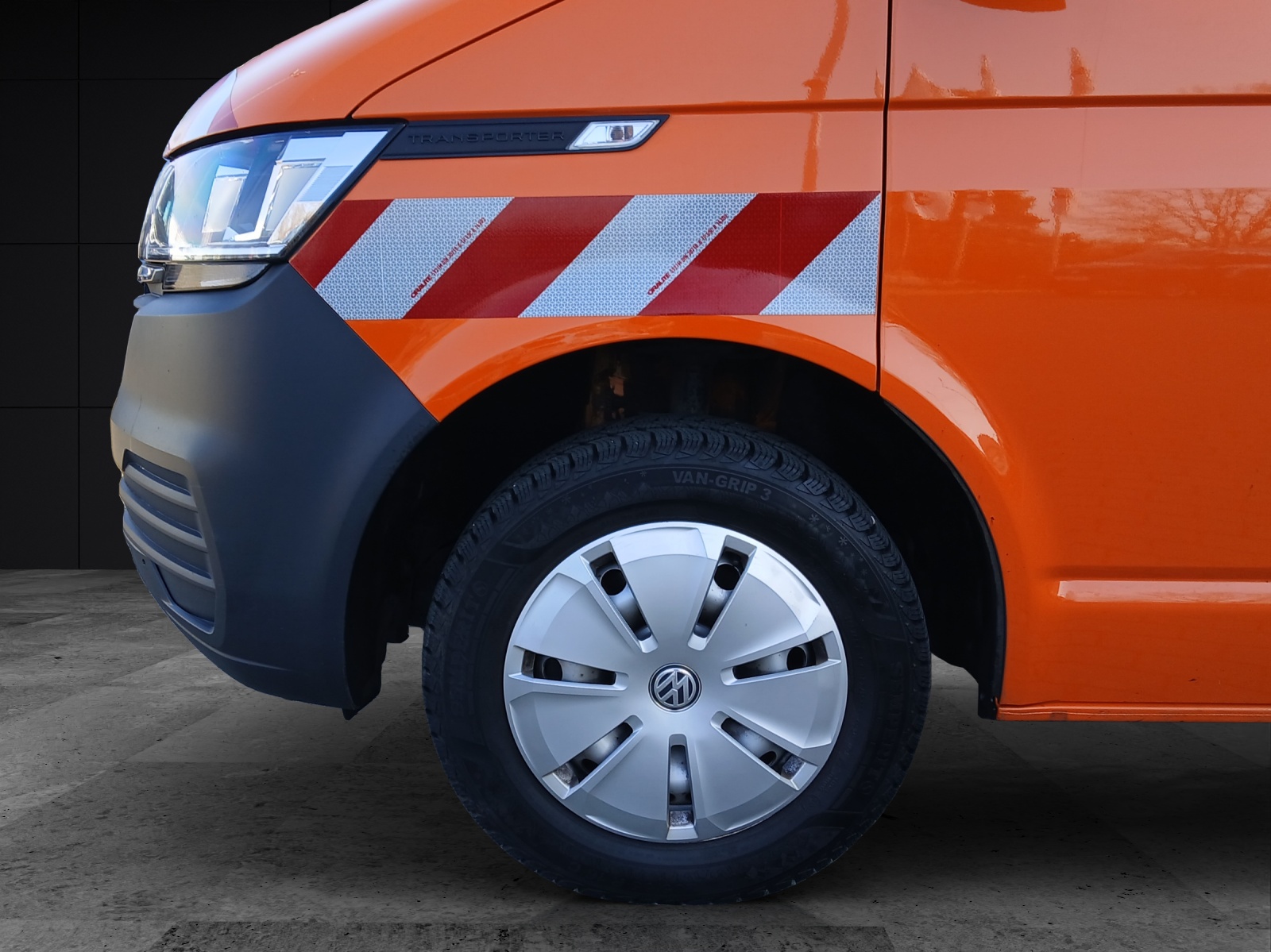 Fahrzeugabbildung Volkswagen T6 Transporter T6.1 TDI EcoProfi LR AHK Klima